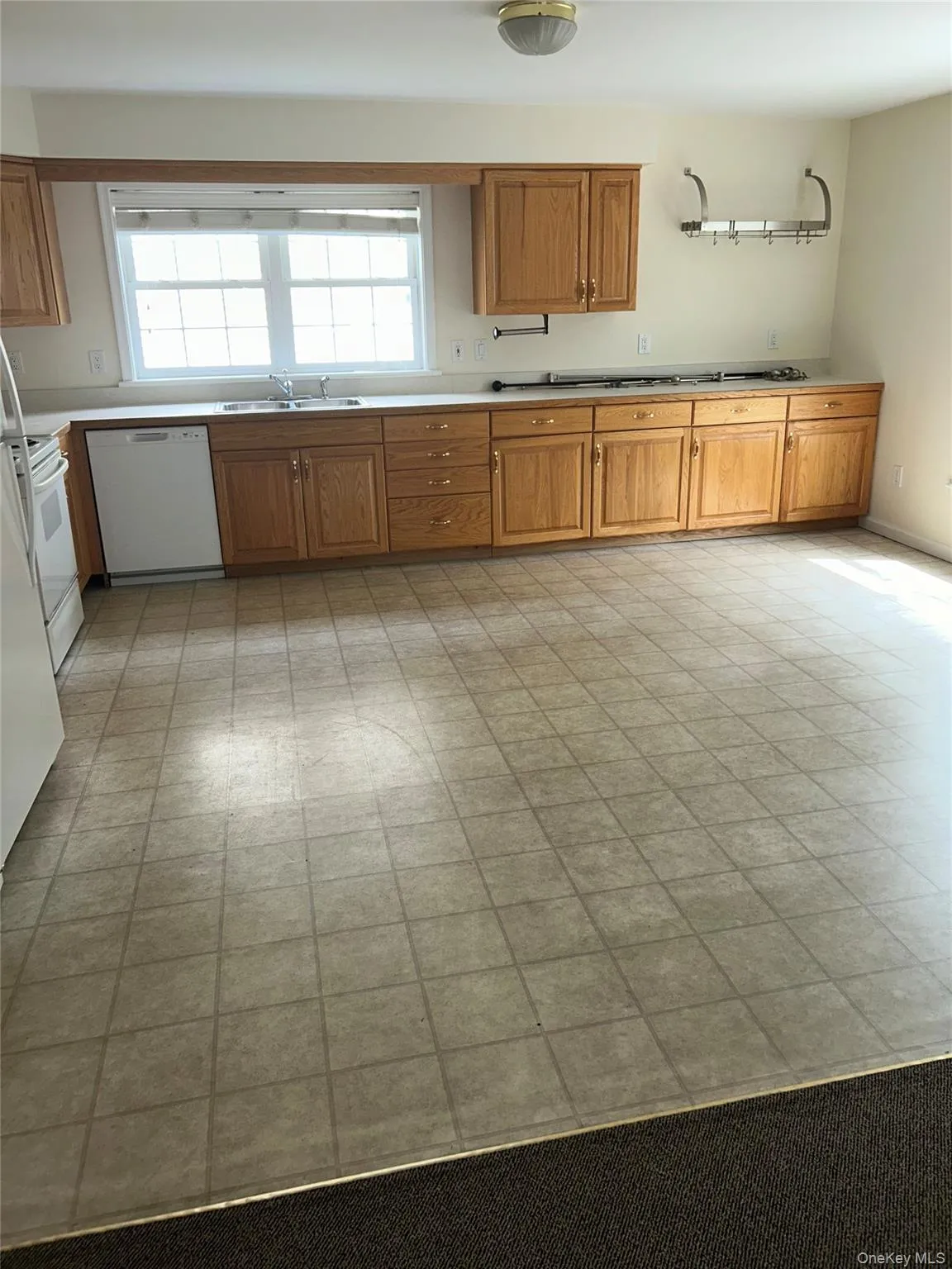 30 Woodside Avenue, Harrison, NY, 3 Bedroom Bedrooms, 5 Room Rooms,1 BathroomBathrooms,Residential Lease,For Rent,Woodside,0,1050378 30 Woodside Avenue, Harrison, NY, 3 Bedroom Bedrooms, 5 Room Rooms,1 BathroomBathrooms,Residential Lease,For Rent,Woodside,0,1050378