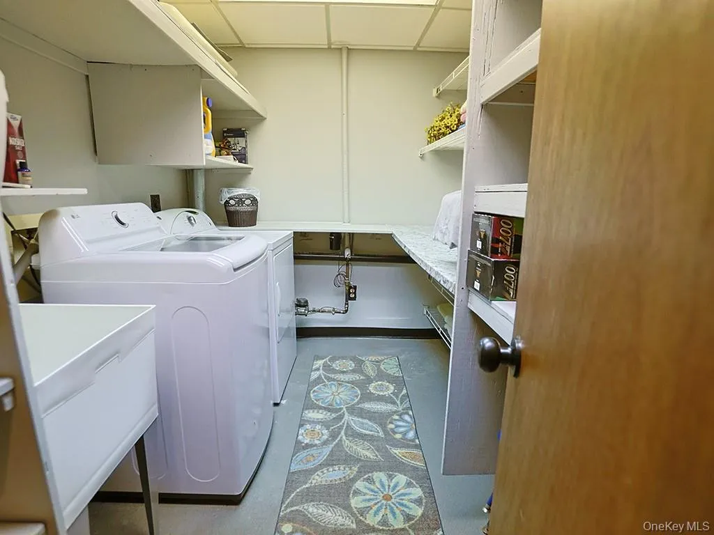 104 Ayers Court, Montgomery, NY, 3 Bedrooms Bedrooms, 9 Rooms Rooms,3 BathroomsBathrooms,Residential,For Rent,Ayers,0,1050379 104 Ayers Court, Montgomery, NY, 3 Bedrooms Bedrooms, 9 Rooms Rooms,3 BathroomsBathrooms,Residential,For Rent,Ayers,0,1050379