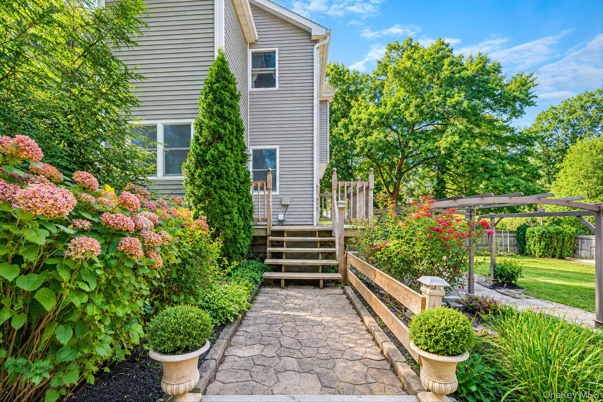 306 Liberty Avenue, Brookhaven, NY, 3 Bedrooms Bedrooms, 12 Rooms Rooms,3 BathroomsBathrooms,Residential,For Rent,Liberty,0,1050382 306 Liberty Avenue, Brookhaven, NY, 3 Bedrooms Bedrooms, 12 Rooms Rooms,3 BathroomsBathrooms,Residential,For Rent,Liberty,0,1050382