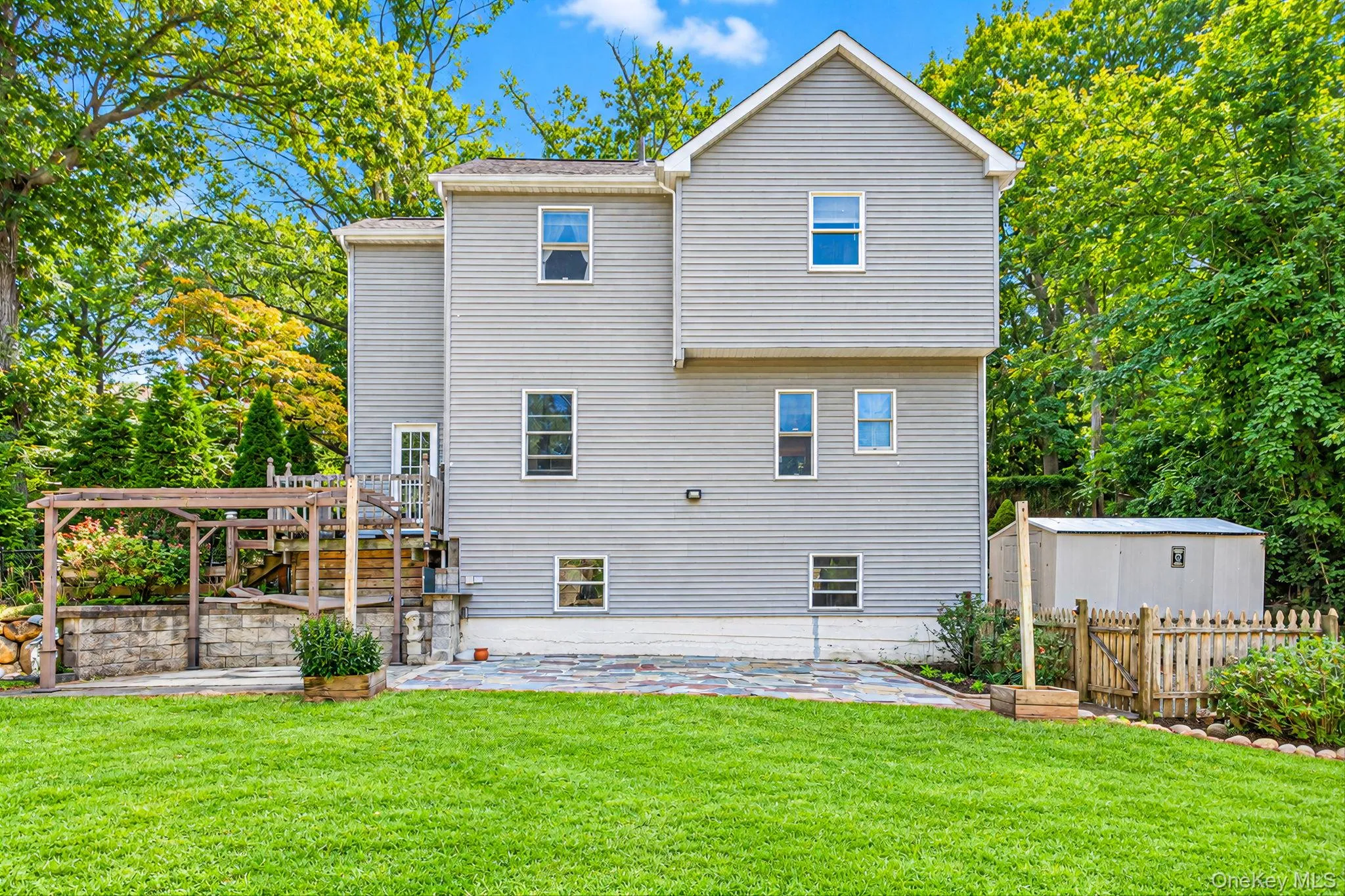 306 Liberty Avenue, Brookhaven, NY, 3 Bedrooms Bedrooms, 12 Rooms Rooms,3 BathroomsBathrooms,Residential,For Rent,Liberty,0,1050382 306 Liberty Avenue, Brookhaven, NY, 3 Bedrooms Bedrooms, 12 Rooms Rooms,3 BathroomsBathrooms,Residential,For Rent,Liberty,0,1050382