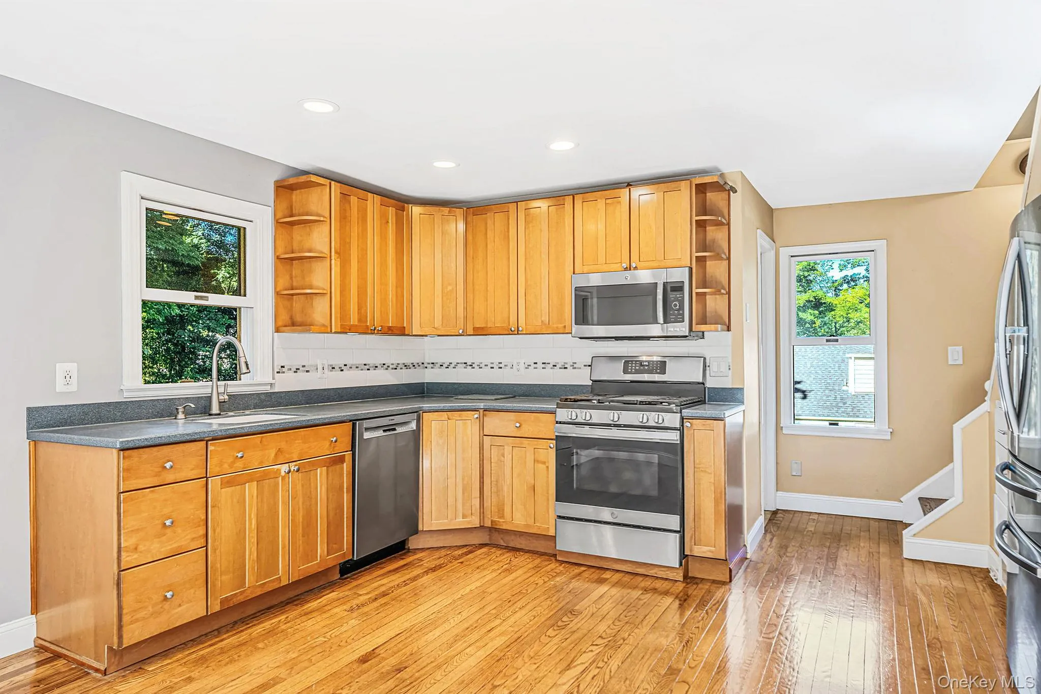 306 Liberty Avenue, Brookhaven, NY, 3 Bedrooms Bedrooms, 12 Rooms Rooms,3 BathroomsBathrooms,Residential,For Rent,Liberty,0,1050382 306 Liberty Avenue, Brookhaven, NY, 3 Bedrooms Bedrooms, 12 Rooms Rooms,3 BathroomsBathrooms,Residential,For Rent,Liberty,0,1050382