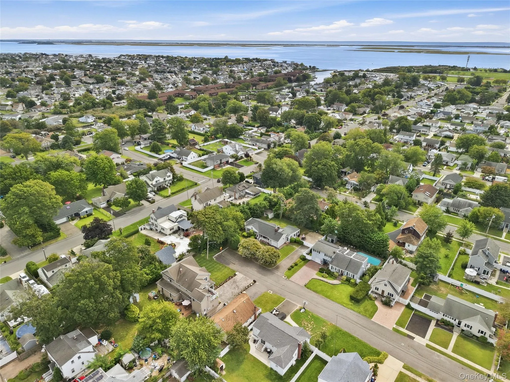 2 Baltic Place, Babylon, NY, 3 Bedrooms Bedrooms, 8 Rooms Rooms,2 BathroomsBathrooms,Residential,For Rent,Baltic,0,1050387 2 Baltic Place, Babylon, NY, 3 Bedrooms Bedrooms, 8 Rooms Rooms,2 BathroomsBathrooms,Residential,For Rent,Baltic,0,1050387