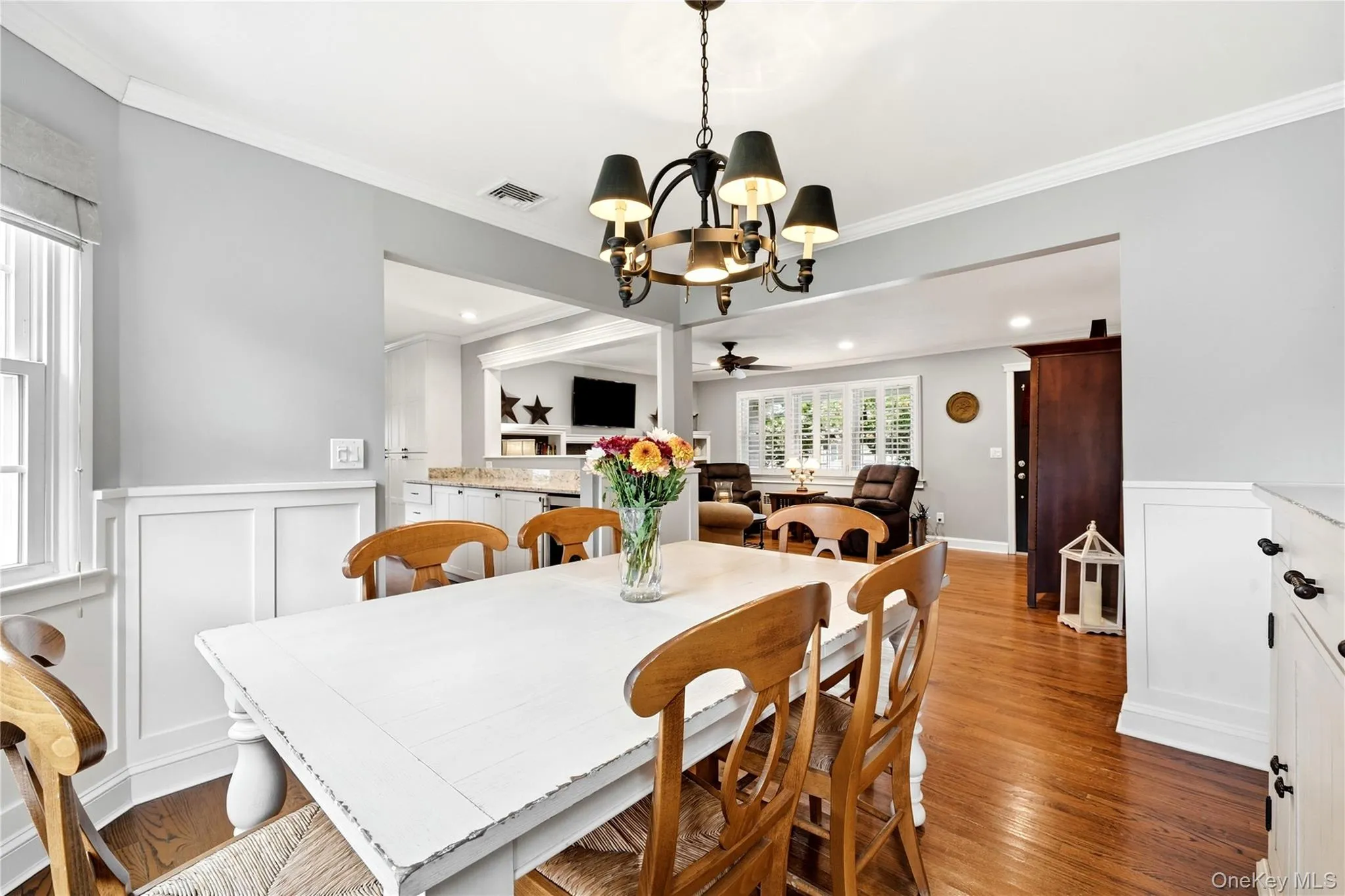 2 Baltic Place, Babylon, NY, 3 Bedrooms Bedrooms, 8 Rooms Rooms,2 BathroomsBathrooms,Residential,For Rent,Baltic,0,1050387 2 Baltic Place, Babylon, NY, 3 Bedrooms Bedrooms, 8 Rooms Rooms,2 BathroomsBathrooms,Residential,For Rent,Baltic,0,1050387