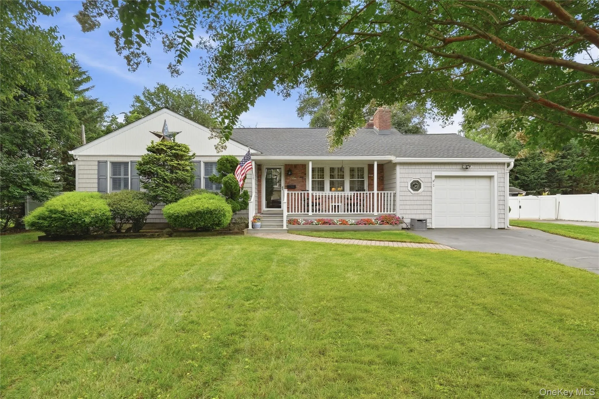 2 Baltic Place, Babylon, NY, 3 Bedrooms Bedrooms, 8 Rooms Rooms,2 BathroomsBathrooms,Residential,For Rent,Baltic,0,1050387 2 Baltic Place, Babylon, NY, 3 Bedrooms Bedrooms, 8 Rooms Rooms,2 BathroomsBathrooms,Residential,For Rent,Baltic,0,1050387