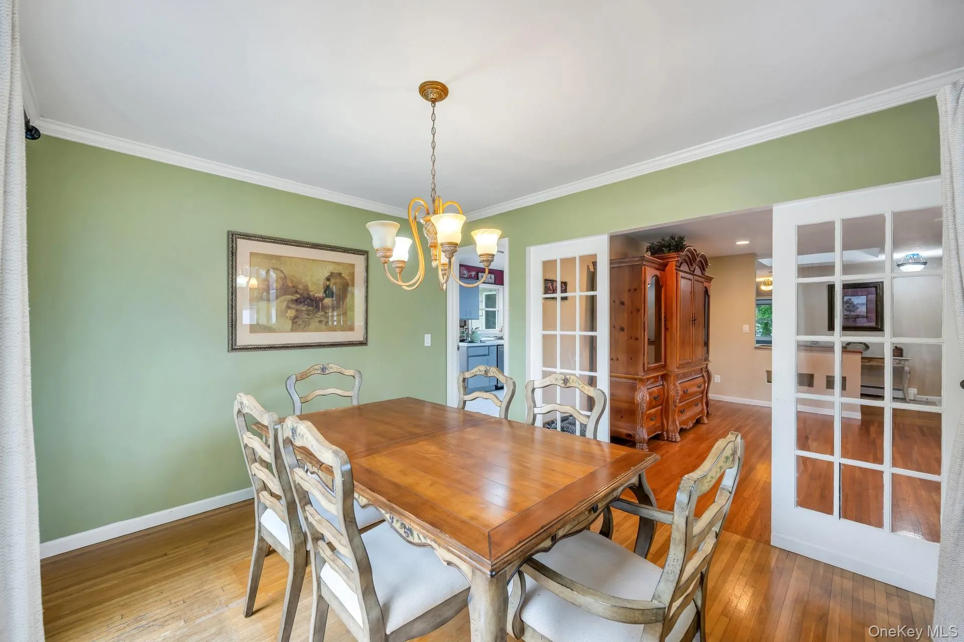 93 Midwood Avenue, Smithtown, NY, 4 Bedrooms Bedrooms, 8 Rooms Rooms,3 BathroomsBathrooms,Residential,For Rent,Midwood,0,1050390 93 Midwood Avenue, Smithtown, NY, 4 Bedrooms Bedrooms, 8 Rooms Rooms,3 BathroomsBathrooms,Residential,For Rent,Midwood,0,1050390