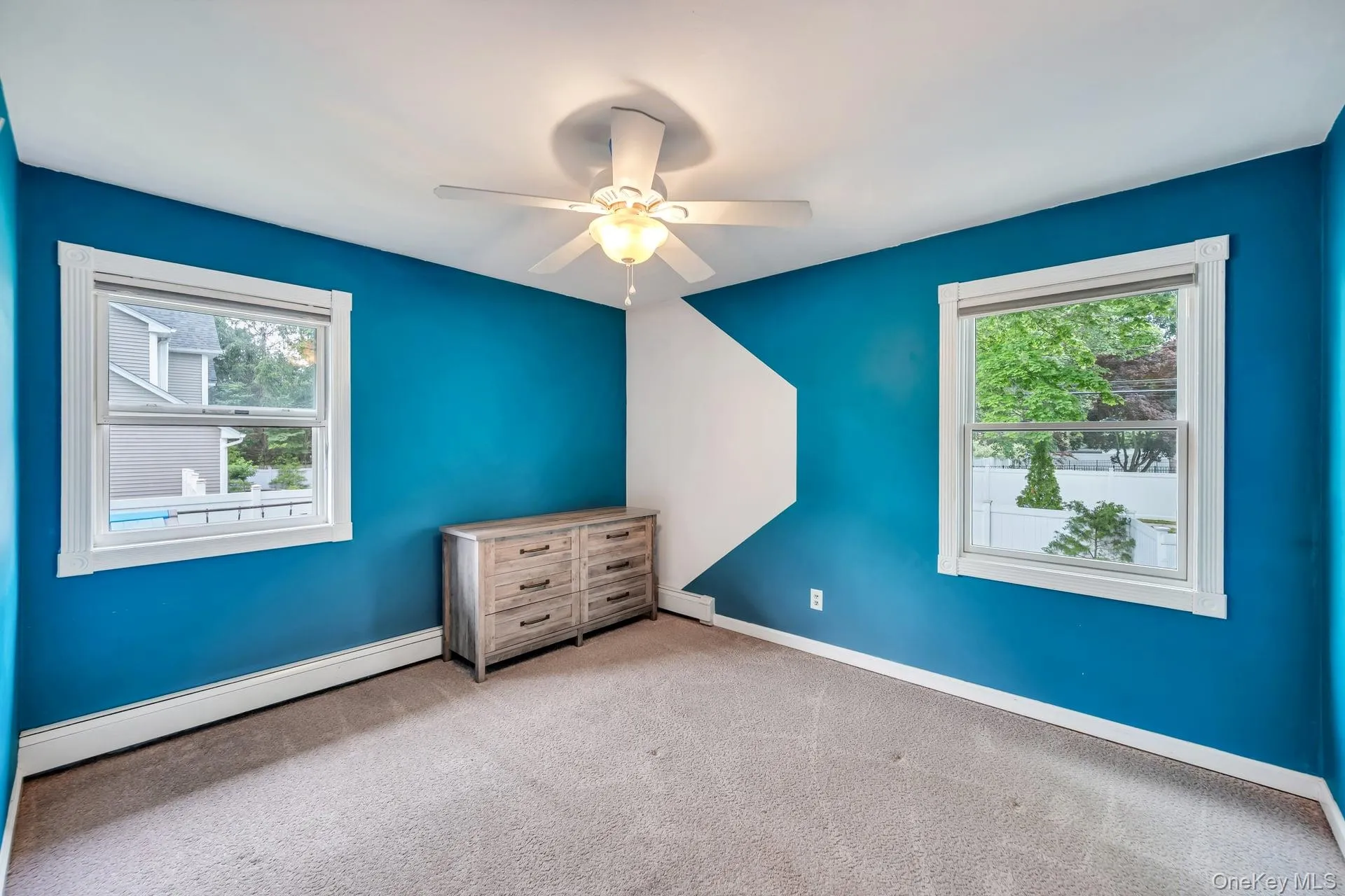 93 Midwood Avenue, Smithtown, NY, 4 Bedrooms Bedrooms, 8 Rooms Rooms,3 BathroomsBathrooms,Residential,For Rent,Midwood,0,1050390 93 Midwood Avenue, Smithtown, NY, 4 Bedrooms Bedrooms, 8 Rooms Rooms,3 BathroomsBathrooms,Residential,For Rent,Midwood,0,1050390
