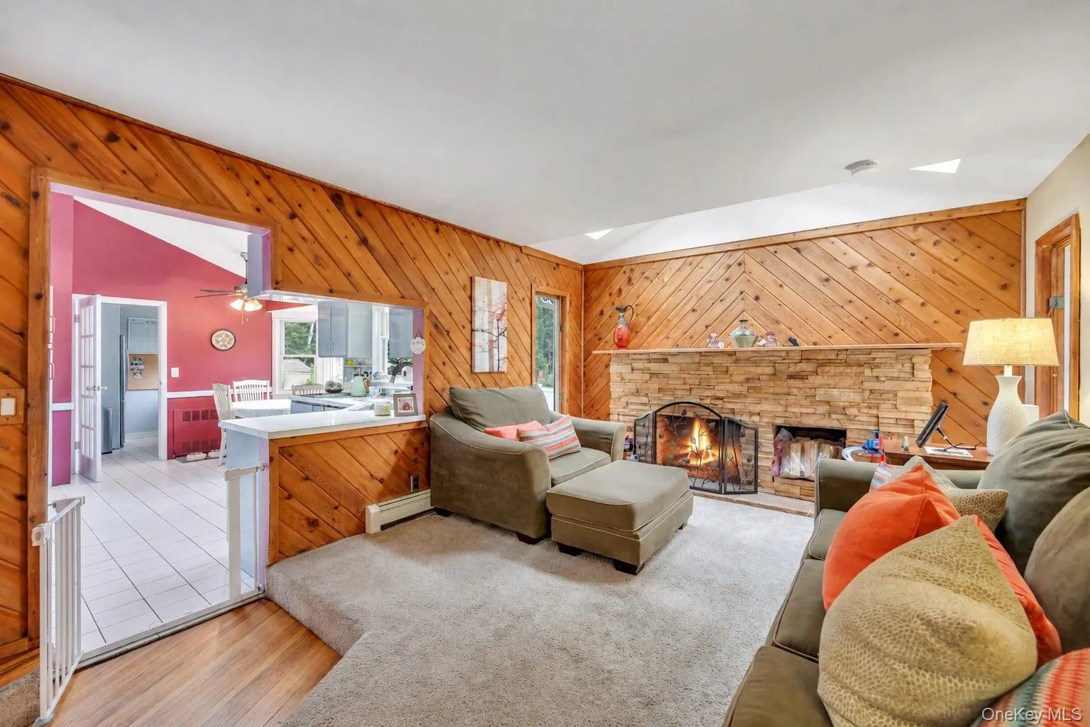 93 Midwood Avenue, Smithtown, NY, 4 Bedrooms Bedrooms, 8 Rooms Rooms,3 BathroomsBathrooms,Residential,For Rent,Midwood,0,1050390 93 Midwood Avenue, Smithtown, NY, 4 Bedrooms Bedrooms, 8 Rooms Rooms,3 BathroomsBathrooms,Residential,For Rent,Midwood,0,1050390