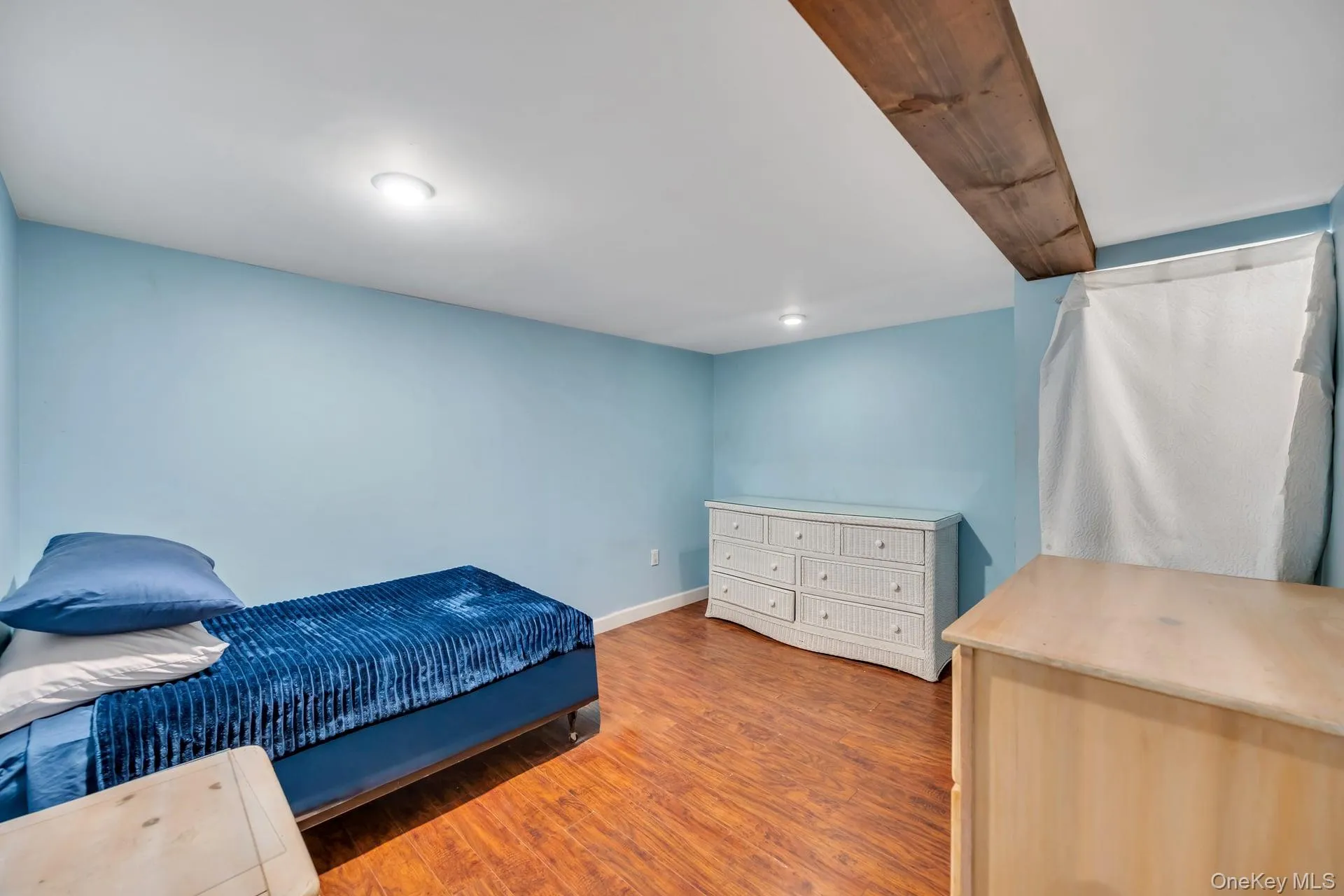 93 Midwood Avenue, Smithtown, NY, 4 Bedrooms Bedrooms, 8 Rooms Rooms,3 BathroomsBathrooms,Residential,For Rent,Midwood,0,1050390 93 Midwood Avenue, Smithtown, NY, 4 Bedrooms Bedrooms, 8 Rooms Rooms,3 BathroomsBathrooms,Residential,For Rent,Midwood,0,1050390