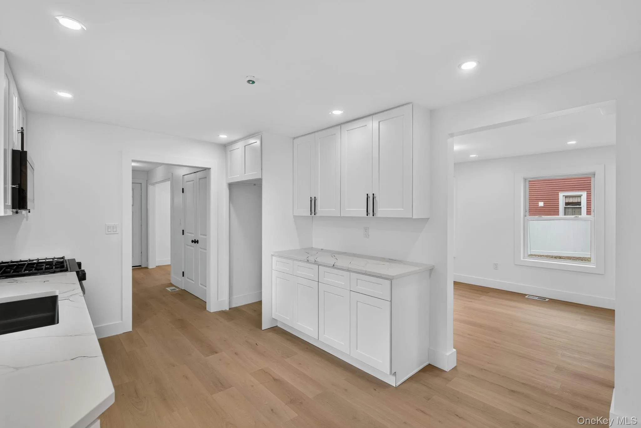 76 Poplar Street, Newburgh (city), NY, 5 Bedrooms Bedrooms, 11 Rooms Rooms,2 BathroomsBathrooms,Residential,For Rent,Poplar,0,1050393 76 Poplar Street, Newburgh (city), NY, 5 Bedrooms Bedrooms, 11 Rooms Rooms,2 BathroomsBathrooms,Residential,For Rent,Poplar,0,1050393