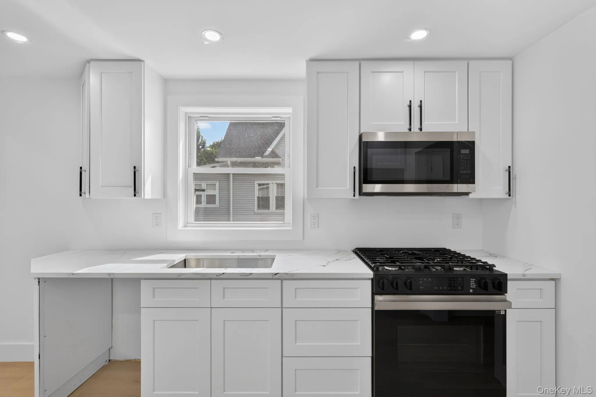 76 Poplar Street, Newburgh (city), NY, 5 Bedrooms Bedrooms, 11 Rooms Rooms,2 BathroomsBathrooms,Residential,For Rent,Poplar,0,1050393 76 Poplar Street, Newburgh (city), NY, 5 Bedrooms Bedrooms, 11 Rooms Rooms,2 BathroomsBathrooms,Residential,For Rent,Poplar,0,1050393