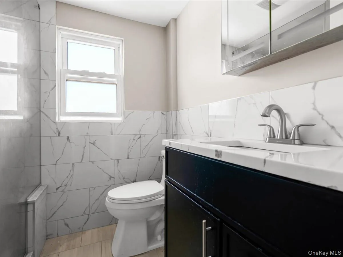 77 LITCHFIELD Avenue, Hempstead, NY, 4 Bedrooms Bedrooms, 10 Rooms Rooms,3 BathroomsBathrooms,Residential,For Rent,LITCHFIELD,0,1050396 77 LITCHFIELD Avenue, Hempstead, NY, 4 Bedrooms Bedrooms, 10 Rooms Rooms,3 BathroomsBathrooms,Residential,For Rent,LITCHFIELD,0,1050396