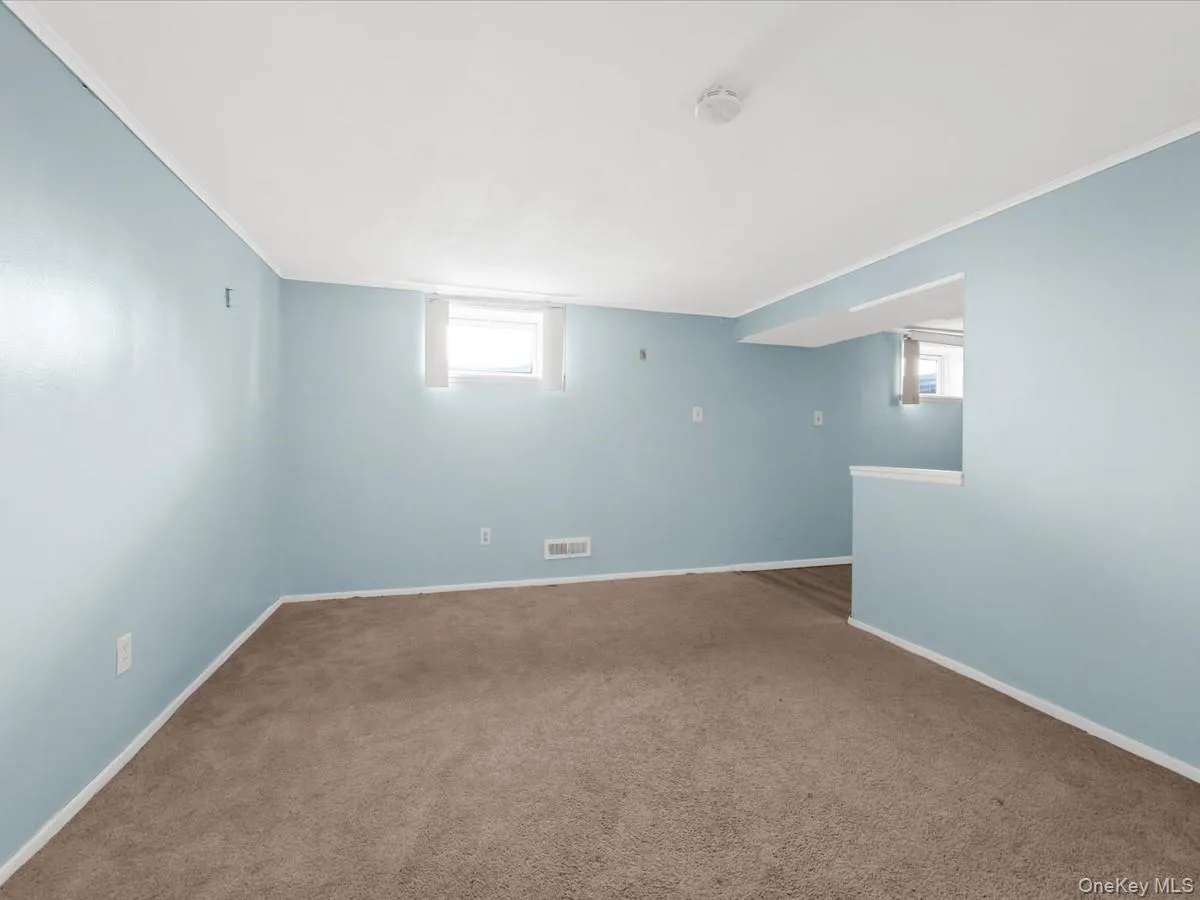 77 LITCHFIELD Avenue, Hempstead, NY, 4 Bedrooms Bedrooms, 10 Rooms Rooms,3 BathroomsBathrooms,Residential,For Rent,LITCHFIELD,0,1050396 77 LITCHFIELD Avenue, Hempstead, NY, 4 Bedrooms Bedrooms, 10 Rooms Rooms,3 BathroomsBathrooms,Residential,For Rent,LITCHFIELD,0,1050396