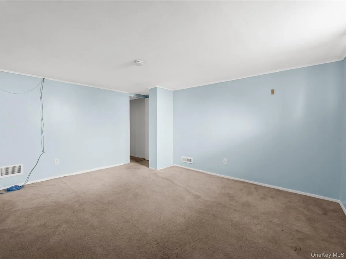 77 LITCHFIELD Avenue, Hempstead, NY, 4 Bedrooms Bedrooms, 10 Rooms Rooms,3 BathroomsBathrooms,Residential,For Rent,LITCHFIELD,0,1050396 77 LITCHFIELD Avenue, Hempstead, NY, 4 Bedrooms Bedrooms, 10 Rooms Rooms,3 BathroomsBathrooms,Residential,For Rent,LITCHFIELD,0,1050396