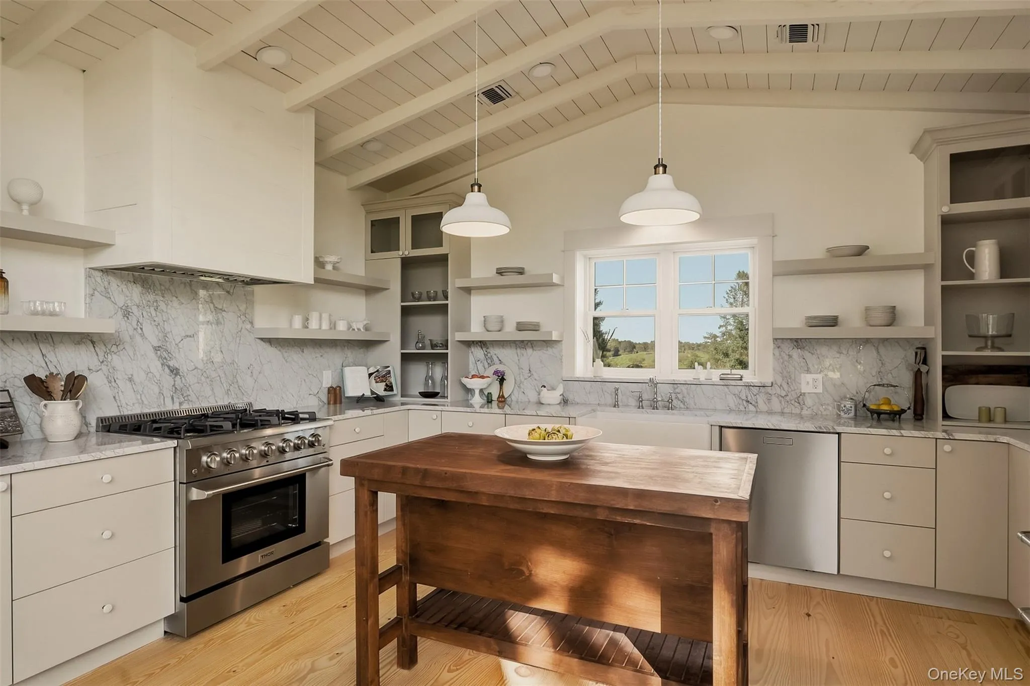 A gourmet kitchen ready after your trip to the local farm market for fresh produce A gourmet kitchen ready after your trip to the local farm market for fresh produce