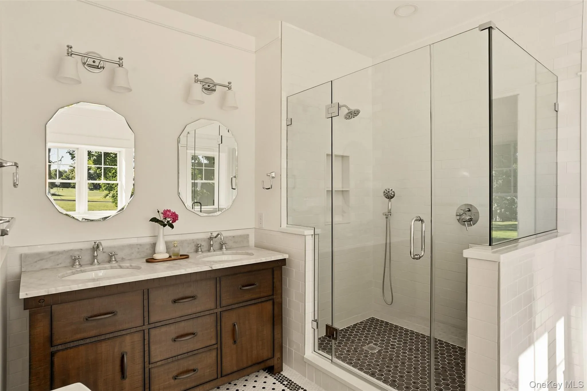 Spacious glass shower Spacious glass shower