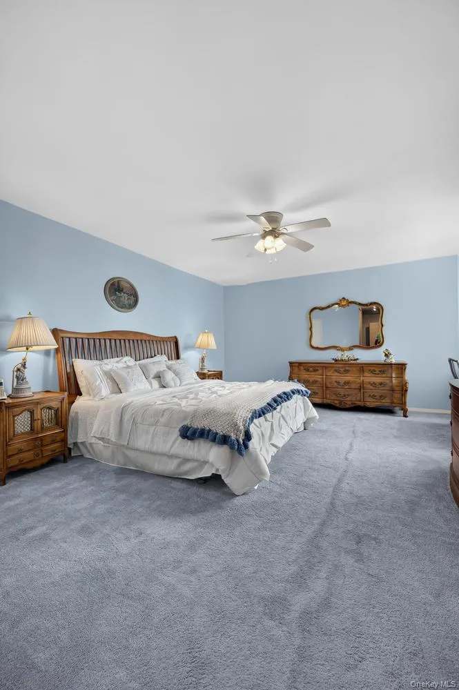 27110 Grand Central Parkway, New York, NY, 1 Bedroom Bedrooms, 4 Rooms Rooms,1 BathroomBathrooms,Residential,For Rent,Grand Central,0,1050400 27110 Grand Central Parkway, New York, NY, 1 Bedroom Bedrooms, 4 Rooms Rooms,1 BathroomBathrooms,Residential,For Rent,Grand Central,0,1050400