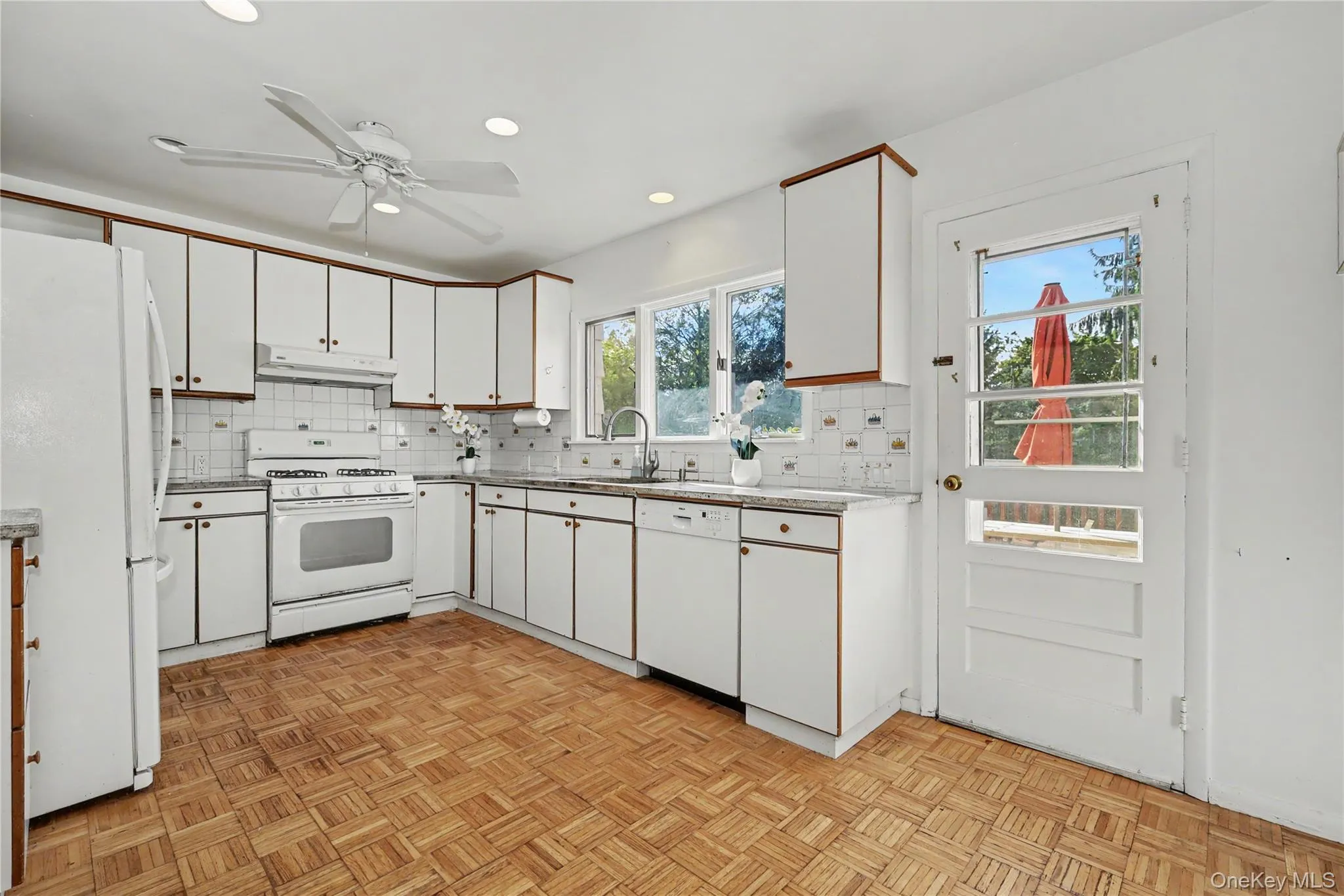 472 Ridge Street, Rye Town, NY, 4 Bedrooms Bedrooms, 9 Rooms Rooms,3 BathroomsBathrooms,Residential,For Rent,Ridge,0,1050402 472 Ridge Street, Rye Town, NY, 4 Bedrooms Bedrooms, 9 Rooms Rooms,3 BathroomsBathrooms,Residential,For Rent,Ridge,0,1050402