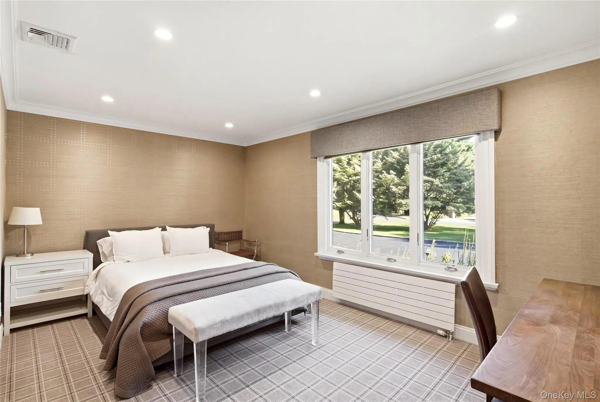 2 Meadow Road, North Hempstead, NY, 4 Bedrooms Bedrooms, 9 Rooms Rooms,4 BathroomsBathrooms,Residential,For Rent,Meadow,0,1050405 2 Meadow Road, North Hempstead, NY, 4 Bedrooms Bedrooms, 9 Rooms Rooms,4 BathroomsBathrooms,Residential,For Rent,Meadow,0,1050405