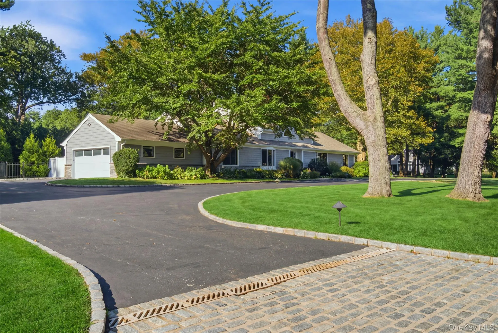 2 Meadow Road, North Hempstead, NY, 4 Bedrooms Bedrooms, 9 Rooms Rooms,4 BathroomsBathrooms,Residential,For Rent,Meadow,0,1050405 2 Meadow Road, North Hempstead, NY, 4 Bedrooms Bedrooms, 9 Rooms Rooms,4 BathroomsBathrooms,Residential,For Rent,Meadow,0,1050405