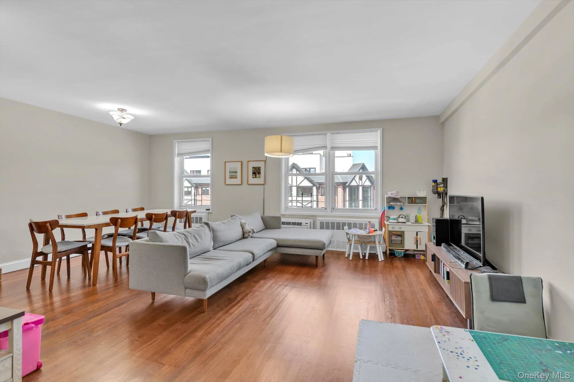 241-20 Northern Blvd, New York, NY, 2 Bedrooms Bedrooms, 6 Rooms Rooms,2 BathroomsBathrooms,Residential,For Rent,Northern Blvd,0,1050406 241-20 Northern Blvd, New York, NY, 2 Bedrooms Bedrooms, 6 Rooms Rooms,2 BathroomsBathrooms,Residential,For Rent,Northern Blvd,0,1050406