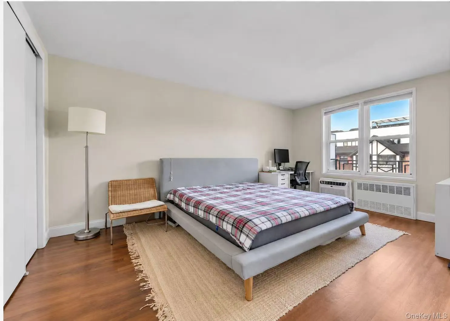 241-20 Northern Blvd, New York, NY, 2 Bedrooms Bedrooms, 6 Rooms Rooms,2 BathroomsBathrooms,Residential,For Rent,Northern Blvd,0,1050406 241-20 Northern Blvd, New York, NY, 2 Bedrooms Bedrooms, 6 Rooms Rooms,2 BathroomsBathrooms,Residential,For Rent,Northern Blvd,0,1050406