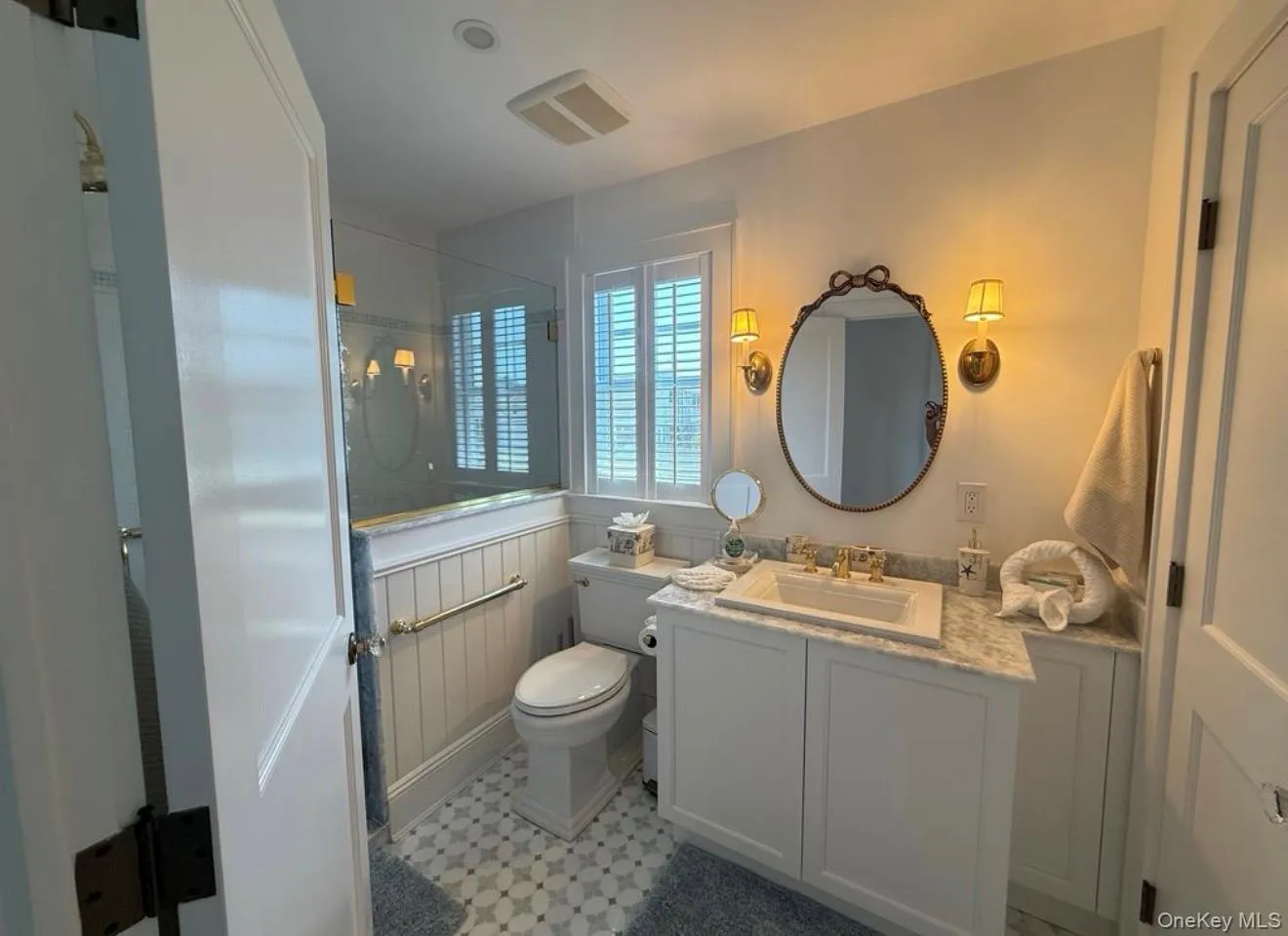 92 Hewlett Avenue, Hempstead, NY, 3 Bedrooms Bedrooms, 6 Rooms Rooms,2 BathroomsBathrooms,Residential Lease,For Rent,Hewlett,0,1050408 92 Hewlett Avenue, Hempstead, NY, 3 Bedrooms Bedrooms, 6 Rooms Rooms,2 BathroomsBathrooms,Residential Lease,For Rent,Hewlett,0,1050408