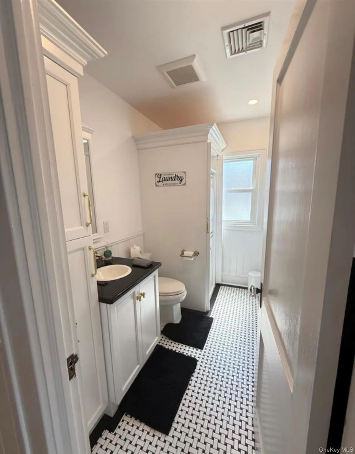92 Hewlett Avenue, Hempstead, NY, 3 Bedrooms Bedrooms, 6 Rooms Rooms,2 BathroomsBathrooms,Residential Lease,For Rent,Hewlett,0,1050408 92 Hewlett Avenue, Hempstead, NY, 3 Bedrooms Bedrooms, 6 Rooms Rooms,2 BathroomsBathrooms,Residential Lease,For Rent,Hewlett,0,1050408