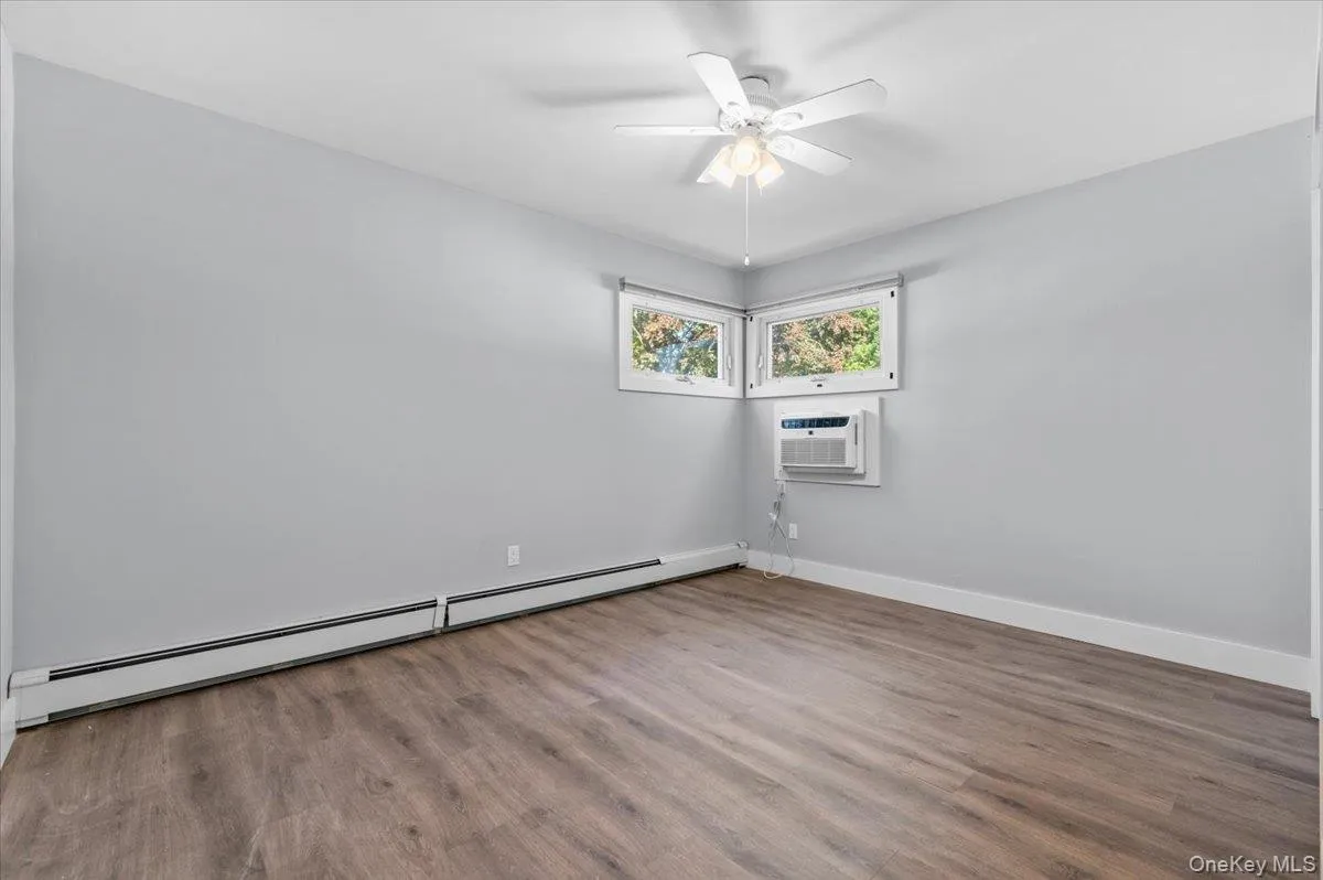 89 3rd Avenue, Oyster Bay, NY, 6 Bedrooms Bedrooms, 11 Rooms Rooms,2 BathroomsBathrooms,Residential,For Rent,3rd,0,1050411 89 3rd Avenue, Oyster Bay, NY, 6 Bedrooms Bedrooms, 11 Rooms Rooms,2 BathroomsBathrooms,Residential,For Rent,3rd,0,1050411