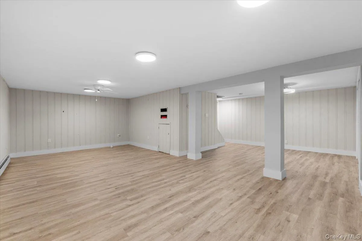 89 3rd Avenue, Oyster Bay, NY, 6 Bedrooms Bedrooms, 11 Rooms Rooms,2 BathroomsBathrooms,Residential,For Rent,3rd,0,1050411 89 3rd Avenue, Oyster Bay, NY, 6 Bedrooms Bedrooms, 11 Rooms Rooms,2 BathroomsBathrooms,Residential,For Rent,3rd,0,1050411