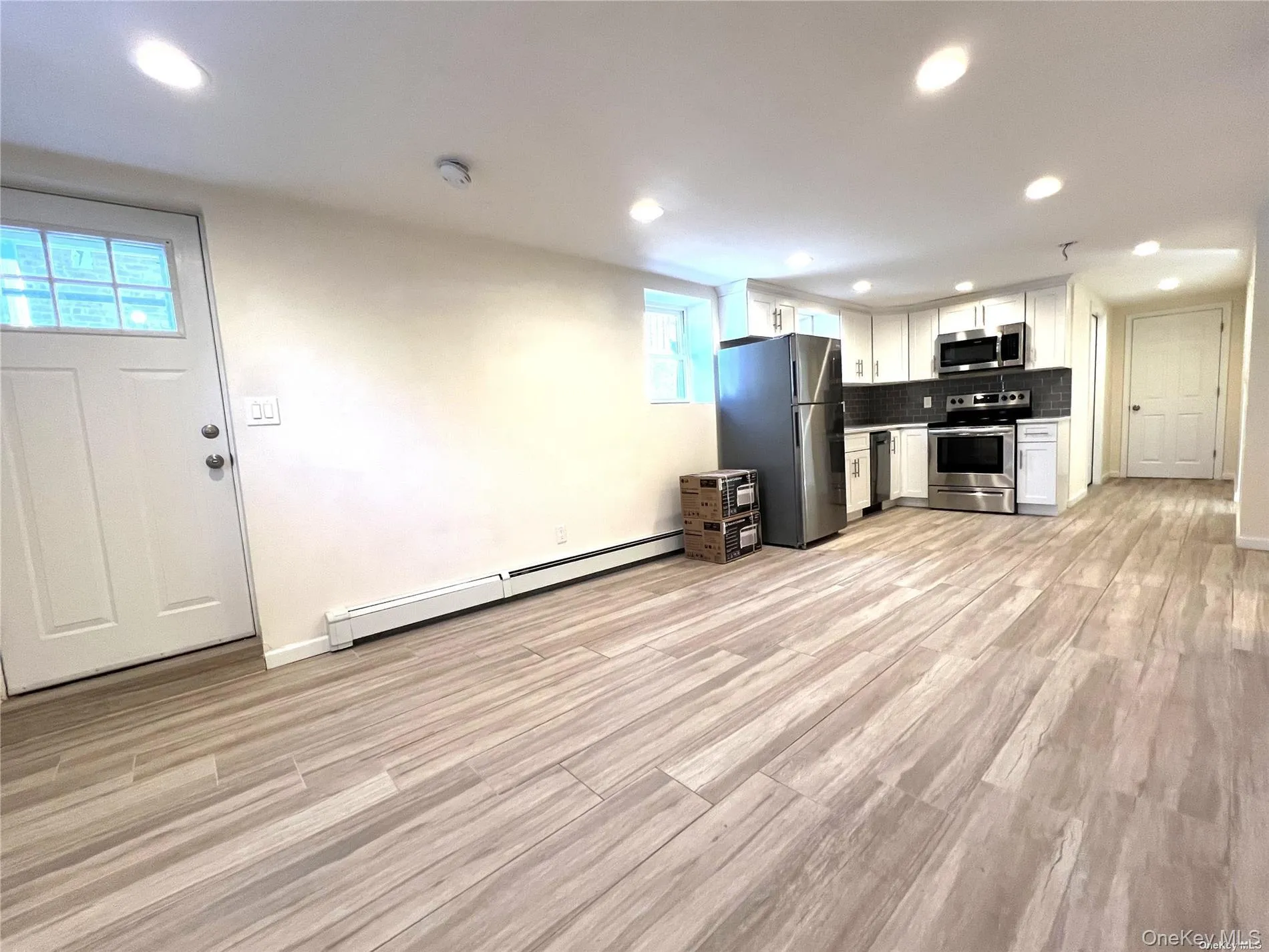 249 Broadway, Long Beach, NY, 2 Bedrooms Bedrooms, 4 Rooms Rooms,1 BathroomBathrooms,Residential Lease,For Rent,Broadway,0,1050419 249 Broadway, Long Beach, NY, 2 Bedrooms Bedrooms, 4 Rooms Rooms,1 BathroomBathrooms,Residential Lease,For Rent,Broadway,0,1050419