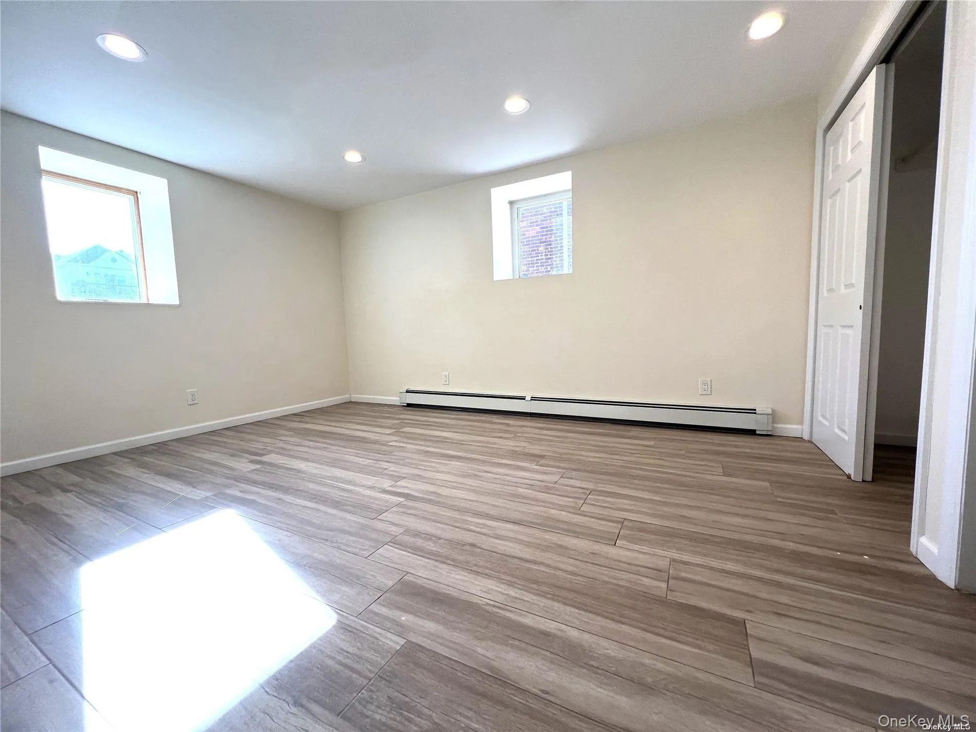 249 Broadway, Long Beach, NY, 2 Bedrooms Bedrooms, 4 Rooms Rooms,1 BathroomBathrooms,Residential Lease,For Rent,Broadway,0,1050419 249 Broadway, Long Beach, NY, 2 Bedrooms Bedrooms, 4 Rooms Rooms,1 BathroomBathrooms,Residential Lease,For Rent,Broadway,0,1050419