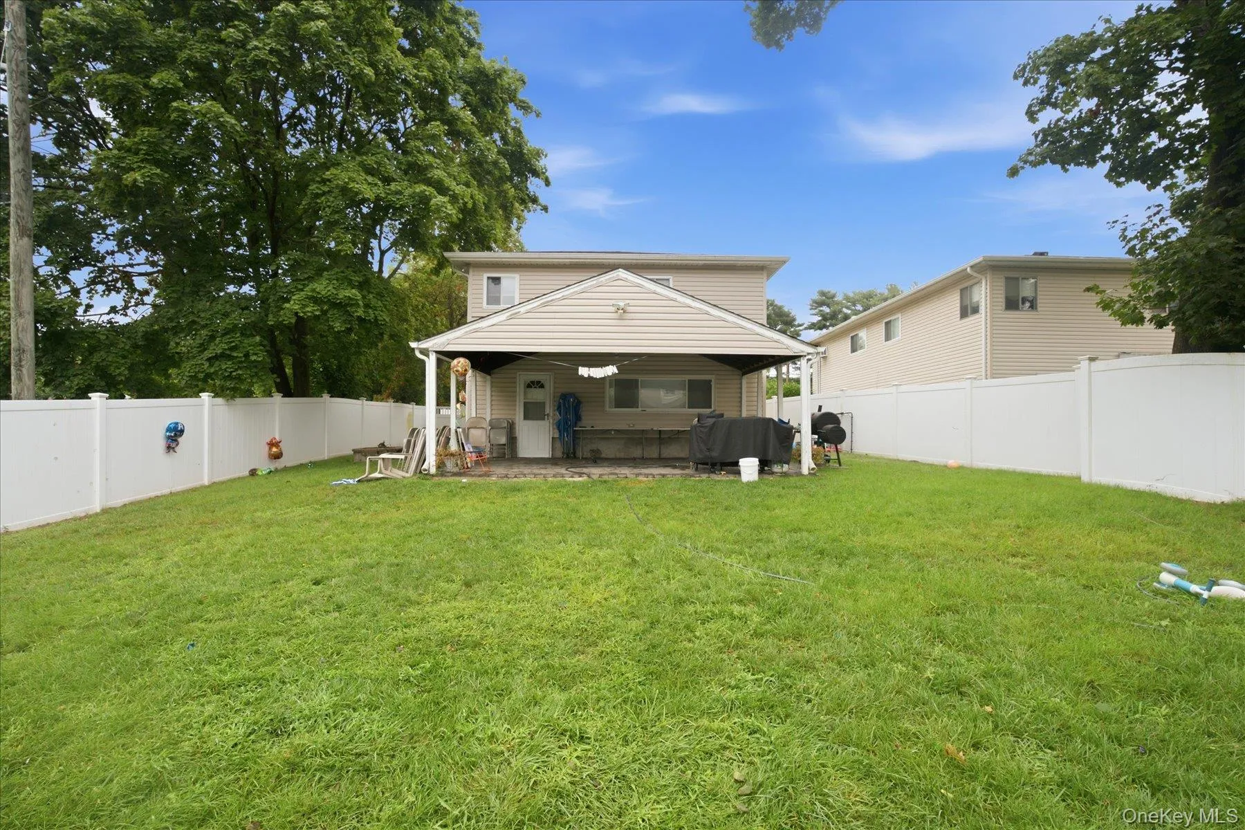 5 Segrove Place, Huntington, NY, 3 Bedroom Bedrooms, 6 Room Rooms,2 BathroomBathrooms,Residential Lease,For Rent,Segrove,0,1050420 5 Segrove Place, Huntington, NY, 3 Bedroom Bedrooms, 6 Room Rooms,2 BathroomBathrooms,Residential Lease,For Rent,Segrove,0,1050420