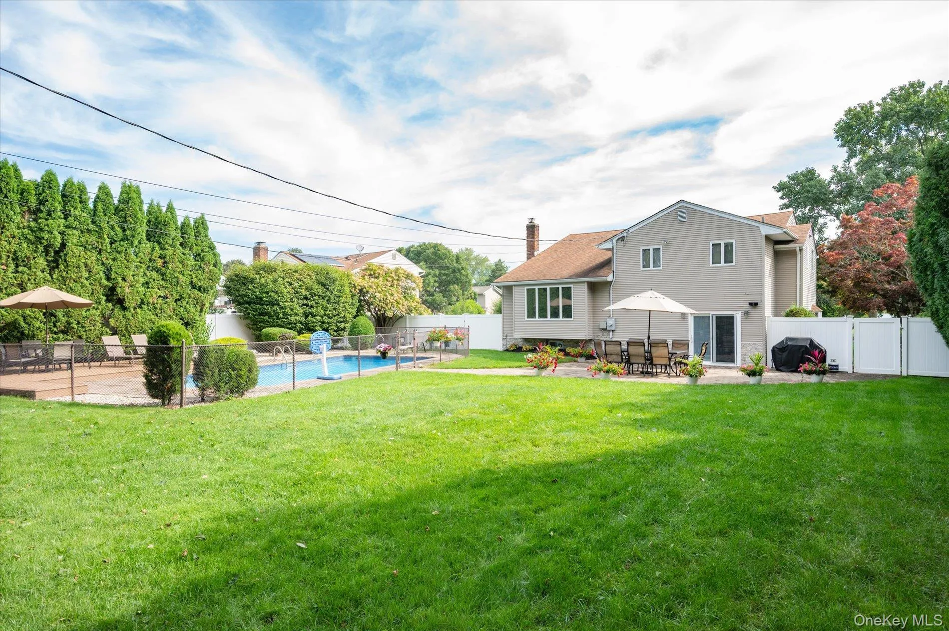 10 Klaibar Lane, Huntington, NY, 4 Bedrooms Bedrooms, 9 Rooms Rooms,2 BathroomsBathrooms,Residential,For Rent,Klaibar,0,1050423 10 Klaibar Lane, Huntington, NY, 4 Bedrooms Bedrooms, 9 Rooms Rooms,2 BathroomsBathrooms,Residential,For Rent,Klaibar,0,1050423