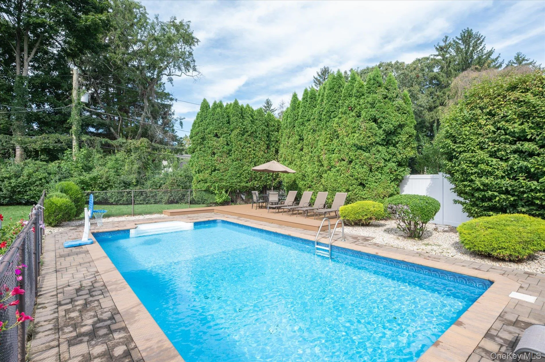 10 Klaibar Lane, Huntington, NY, 4 Bedrooms Bedrooms, 9 Rooms Rooms,2 BathroomsBathrooms,Residential,For Rent,Klaibar,0,1050423 10 Klaibar Lane, Huntington, NY, 4 Bedrooms Bedrooms, 9 Rooms Rooms,2 BathroomsBathrooms,Residential,For Rent,Klaibar,0,1050423