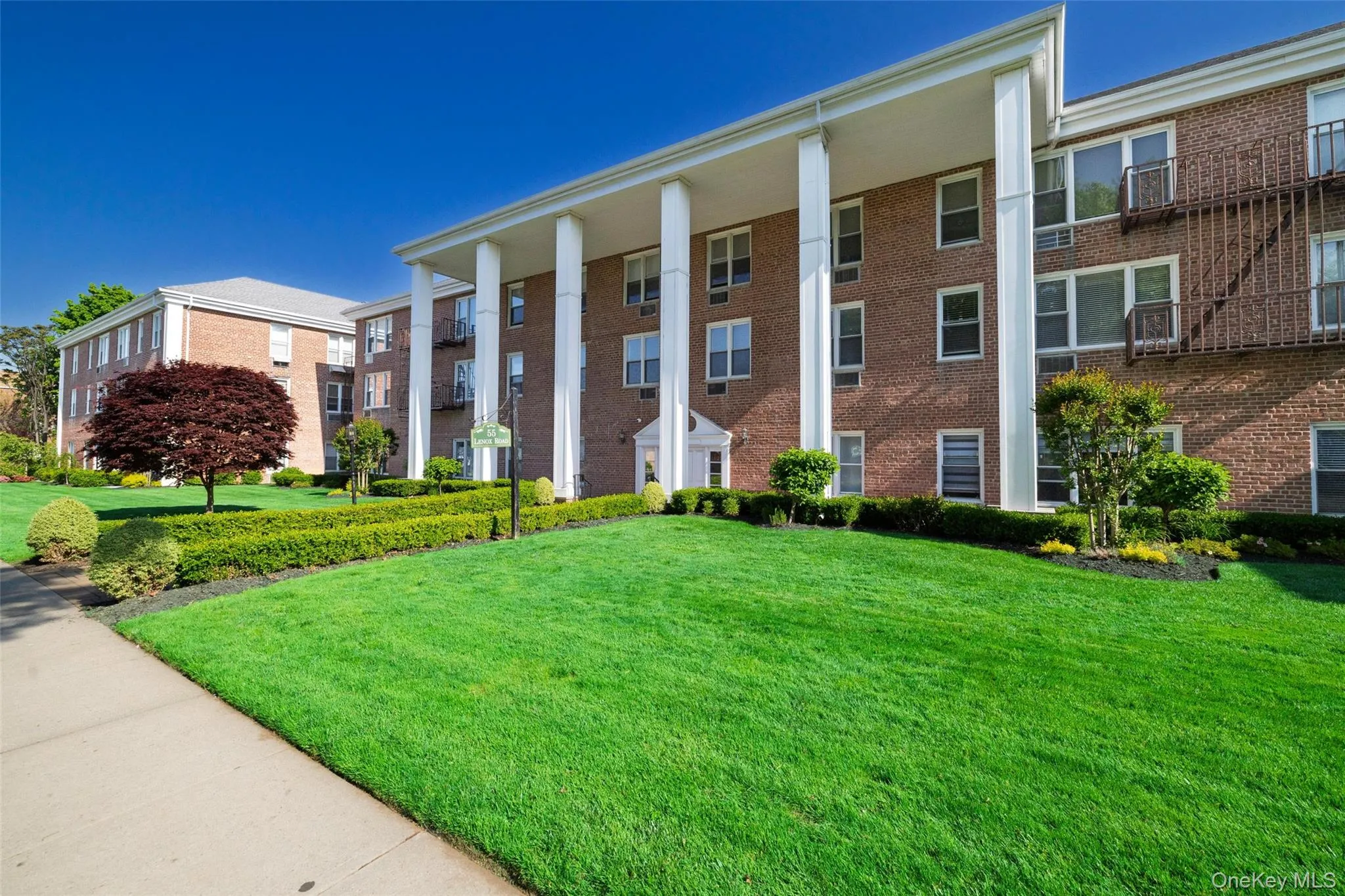 55 Lenox, Hempstead, NY, 2 Bedrooms Bedrooms, 5 Rooms Rooms,2 BathroomsBathrooms,Residential,For Rent,Lenox,0,1050424 55 Lenox, Hempstead, NY, 2 Bedrooms Bedrooms, 5 Rooms Rooms,2 BathroomsBathrooms,Residential,For Rent,Lenox,0,1050424