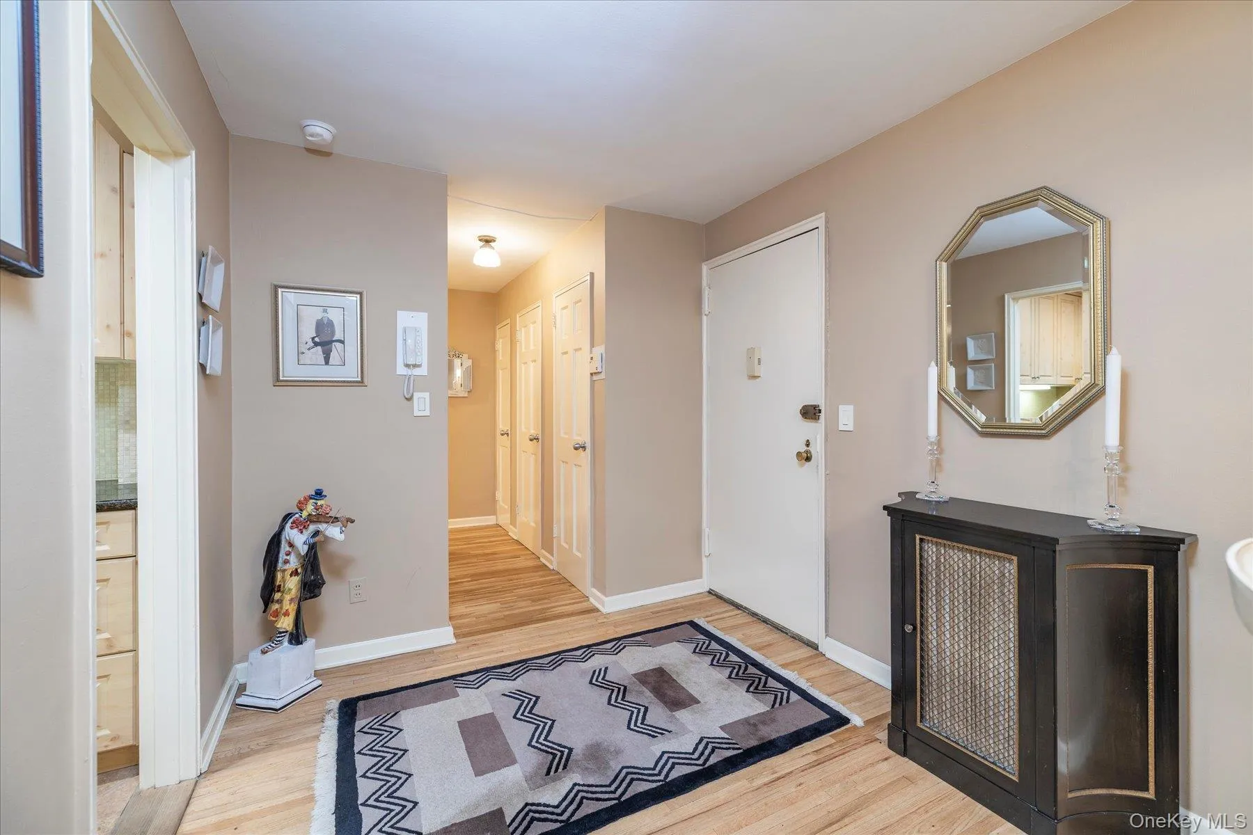 Hardwood Floor Hardwood Floor