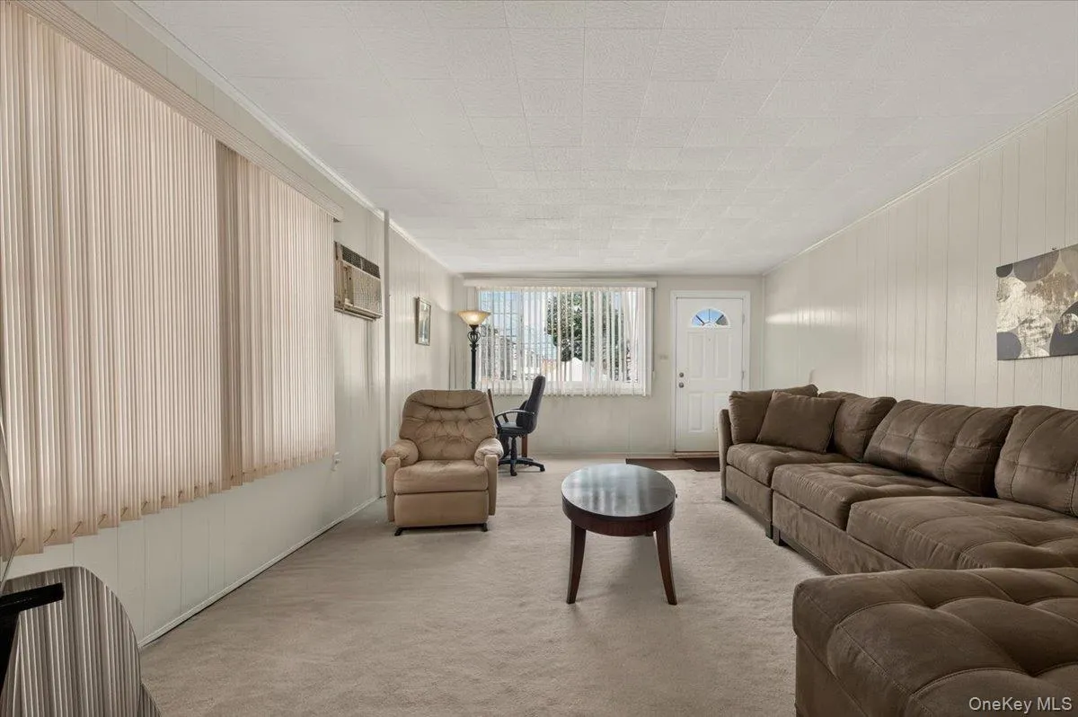 108-10 107th Avenue, New York, NY, 3 Bedrooms Bedrooms, 5 Rooms Rooms,1 BathroomBathrooms,Residential,For Rent,107th,0,1050425 108-10 107th Avenue, New York, NY, 3 Bedrooms Bedrooms, 5 Rooms Rooms,1 BathroomBathrooms,Residential,For Rent,107th,0,1050425
