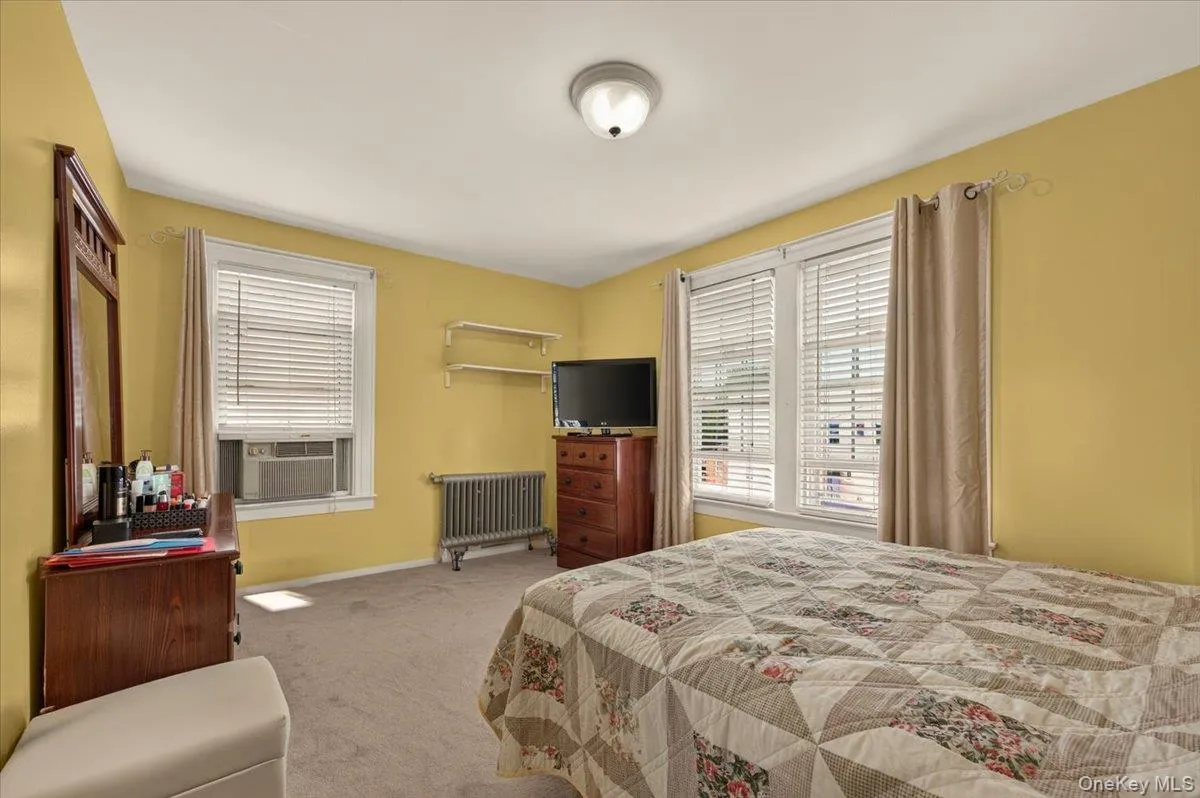 108-10 107th Avenue, New York, NY, 3 Bedrooms Bedrooms, 5 Rooms Rooms,1 BathroomBathrooms,Residential,For Rent,107th,0,1050425 108-10 107th Avenue, New York, NY, 3 Bedrooms Bedrooms, 5 Rooms Rooms,1 BathroomBathrooms,Residential,For Rent,107th,0,1050425