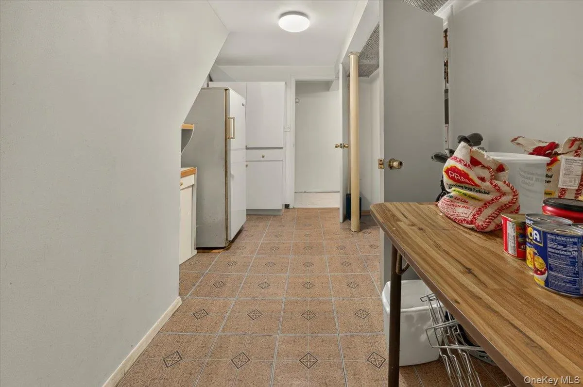 108-10 107th Avenue, New York, NY, 3 Bedrooms Bedrooms, 5 Rooms Rooms,1 BathroomBathrooms,Residential,For Rent,107th,0,1050425 108-10 107th Avenue, New York, NY, 3 Bedrooms Bedrooms, 5 Rooms Rooms,1 BathroomBathrooms,Residential,For Rent,107th,0,1050425