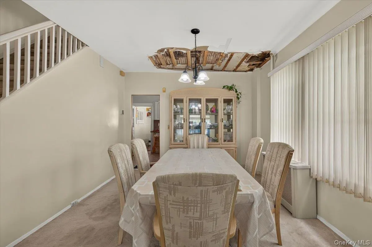 108-10 107th Avenue, New York, NY, 3 Bedrooms Bedrooms, 5 Rooms Rooms,1 BathroomBathrooms,Residential,For Rent,107th,0,1050425 108-10 107th Avenue, New York, NY, 3 Bedrooms Bedrooms, 5 Rooms Rooms,1 BathroomBathrooms,Residential,For Rent,107th,0,1050425