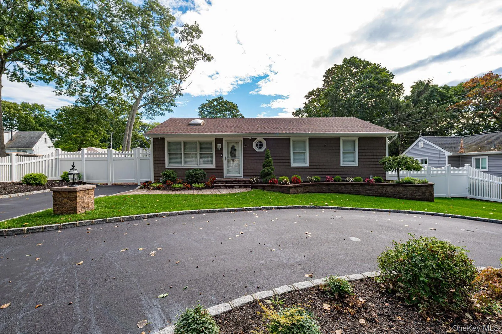 23 Jupiter Road, Brookhaven, NY, 2 Bedrooms Bedrooms, 5 Rooms Rooms,2 BathroomsBathrooms,Residential,For Rent,Jupiter,0,1050426 23 Jupiter Road, Brookhaven, NY, 2 Bedrooms Bedrooms, 5 Rooms Rooms,2 BathroomsBathrooms,Residential,For Rent,Jupiter,0,1050426