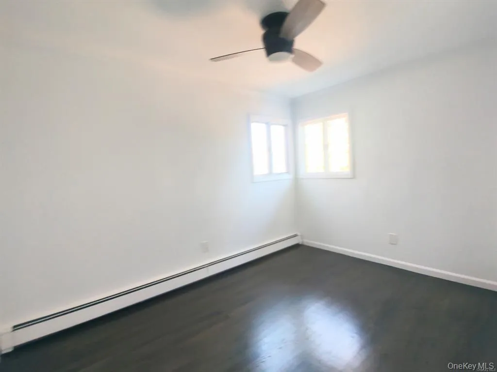 91 North Street, Huntington, NY, 3 Bedrooms Bedrooms, 6 Rooms Rooms,1 BathroomBathrooms,Residential Lease,For Rent,North,0,1050434 91 North Street, Huntington, NY, 3 Bedrooms Bedrooms, 6 Rooms Rooms,1 BathroomBathrooms,Residential Lease,For Rent,North,0,1050434