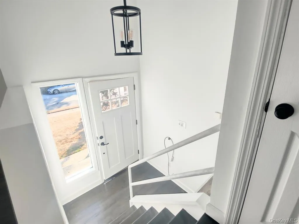 91 North Street, Huntington, NY, 3 Bedrooms Bedrooms, 6 Rooms Rooms,1 BathroomBathrooms,Residential Lease,For Rent,North,0,1050434 91 North Street, Huntington, NY, 3 Bedrooms Bedrooms, 6 Rooms Rooms,1 BathroomBathrooms,Residential Lease,For Rent,North,0,1050434
