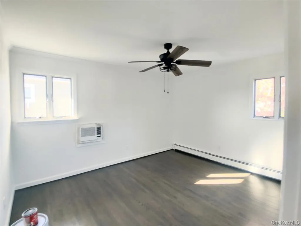 91 North Street, Huntington, NY, 3 Bedrooms Bedrooms, 6 Rooms Rooms,1 BathroomBathrooms,Residential Lease,For Rent,North,0,1050434 91 North Street, Huntington, NY, 3 Bedrooms Bedrooms, 6 Rooms Rooms,1 BathroomBathrooms,Residential Lease,For Rent,North,0,1050434