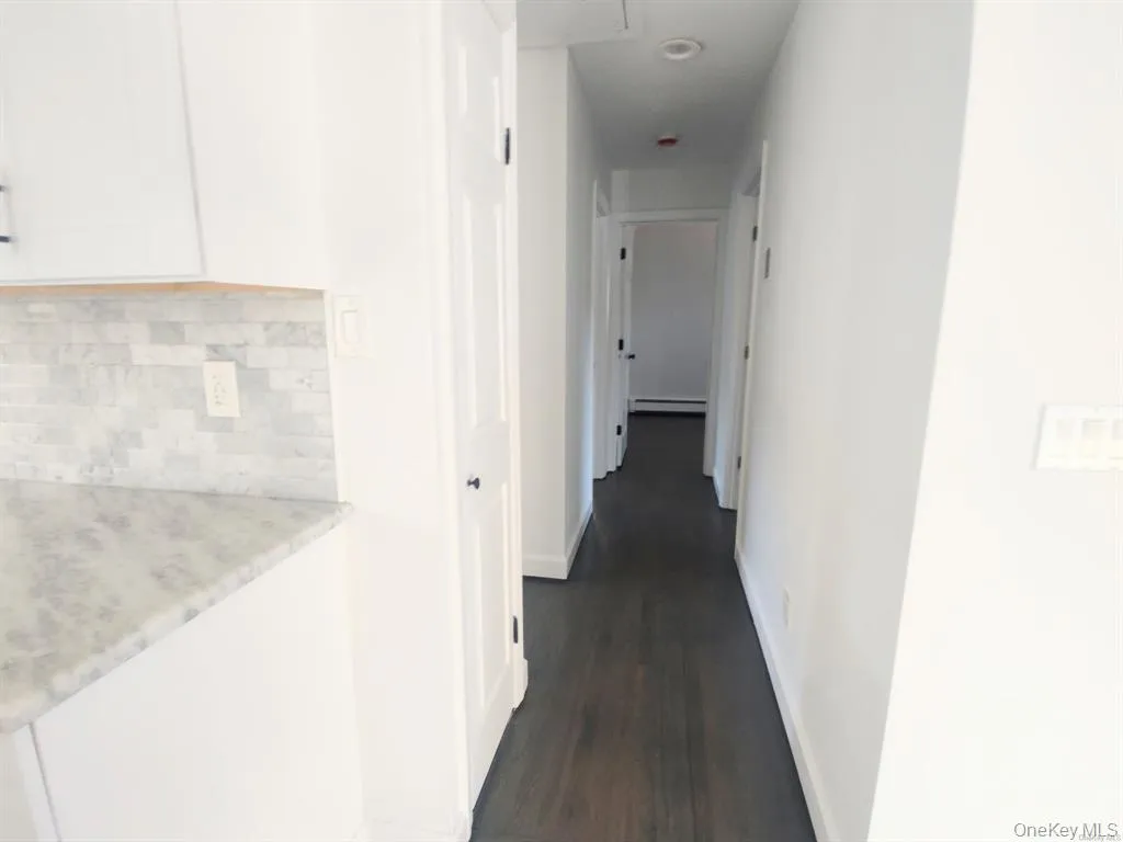 91 North Street, Huntington, NY, 3 Bedrooms Bedrooms, 6 Rooms Rooms,1 BathroomBathrooms,Residential Lease,For Rent,North,0,1050434 91 North Street, Huntington, NY, 3 Bedrooms Bedrooms, 6 Rooms Rooms,1 BathroomBathrooms,Residential Lease,For Rent,North,0,1050434