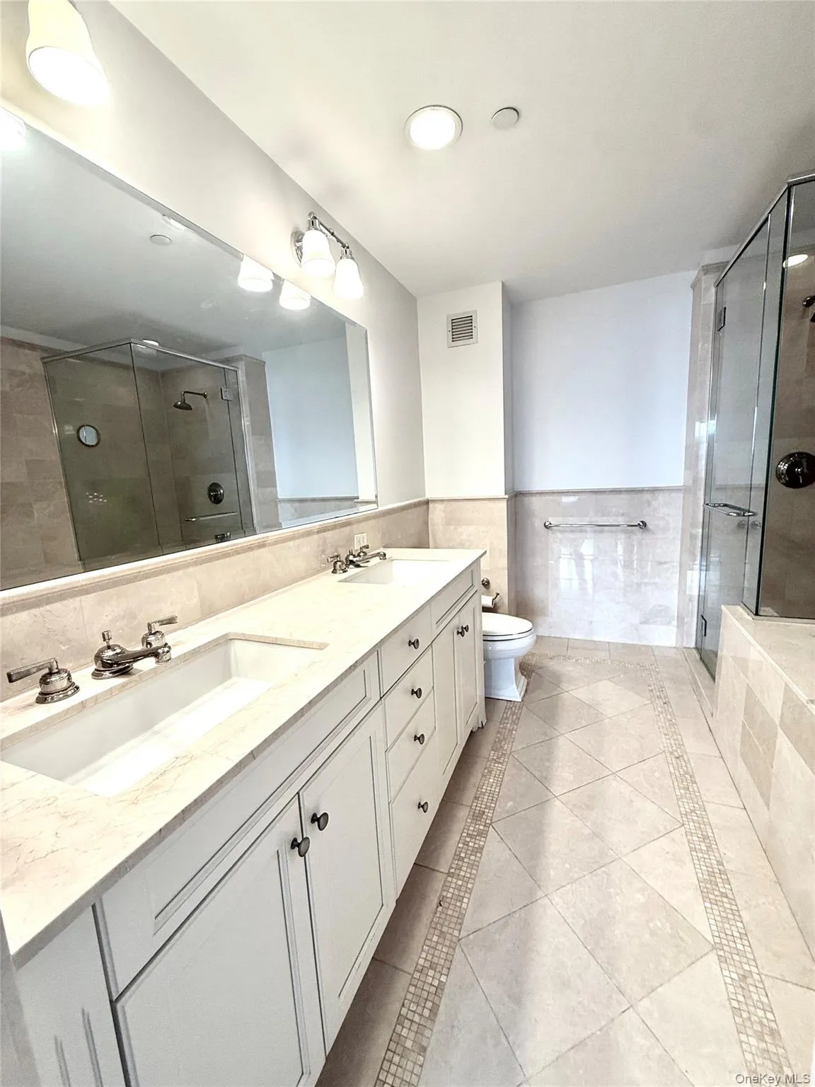 10 City Place, White Plains, NY, 1 Bedroom Bedrooms, 3 Rooms Rooms,1 BathroomBathrooms,Residential Lease,For Rent,City,0,1050436 10 City Place, White Plains, NY, 1 Bedroom Bedrooms, 3 Rooms Rooms,1 BathroomBathrooms,Residential Lease,For Rent,City,0,1050436