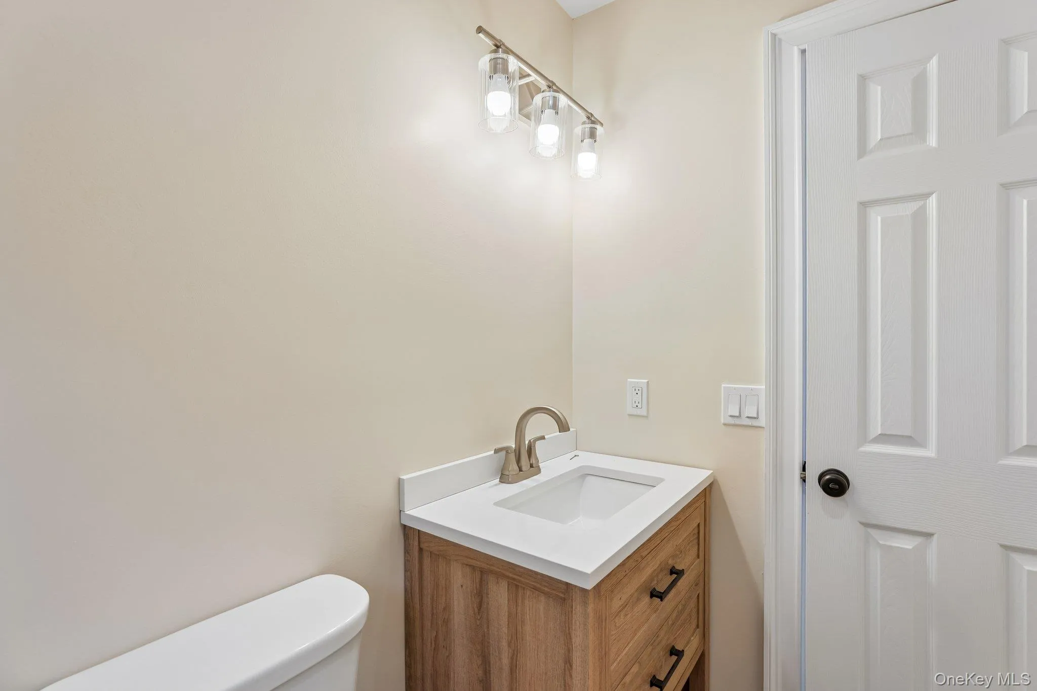 68 Margin Drive, Brookhaven, NY, 4 Bedrooms Bedrooms, 11 Rooms Rooms,2 BathroomsBathrooms,Residential,For Rent,Margin,0,1050440 68 Margin Drive, Brookhaven, NY, 4 Bedrooms Bedrooms, 11 Rooms Rooms,2 BathroomsBathrooms,Residential,For Rent,Margin,0,1050440