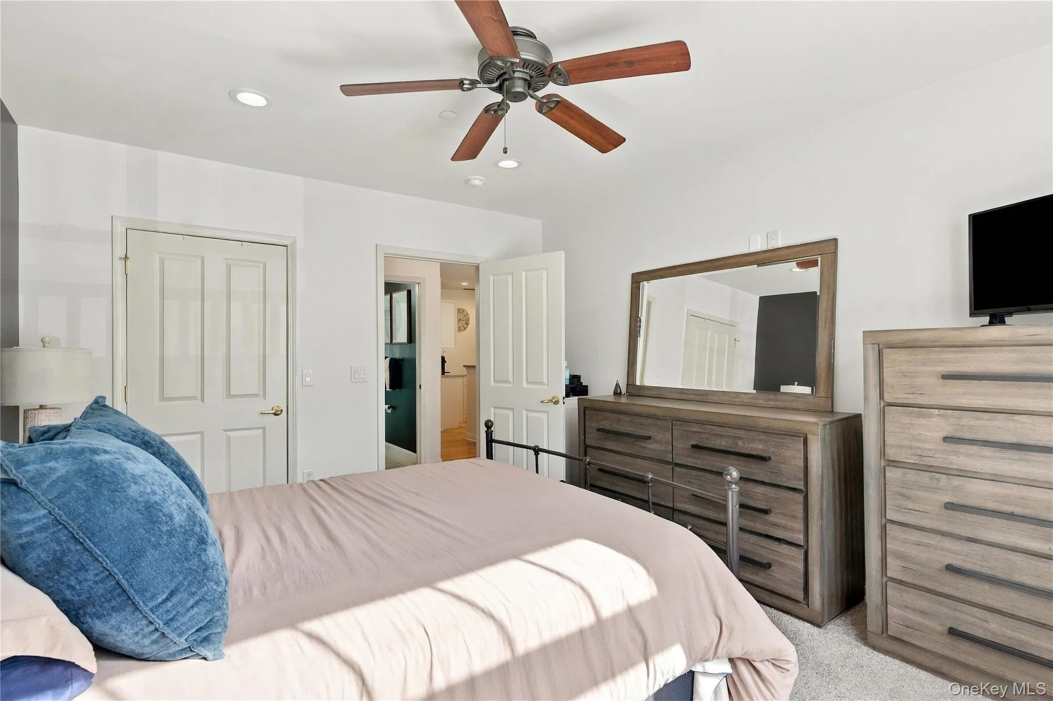 3102 Leeward Drive, Haverstraw, NY, 1 Bedroom Bedrooms, 4 Rooms Rooms,1 BathroomBathrooms,Residential,For Rent,Leeward,0,1050443 3102 Leeward Drive, Haverstraw, NY, 1 Bedroom Bedrooms, 4 Rooms Rooms,1 BathroomBathrooms,Residential,For Rent,Leeward,0,1050443