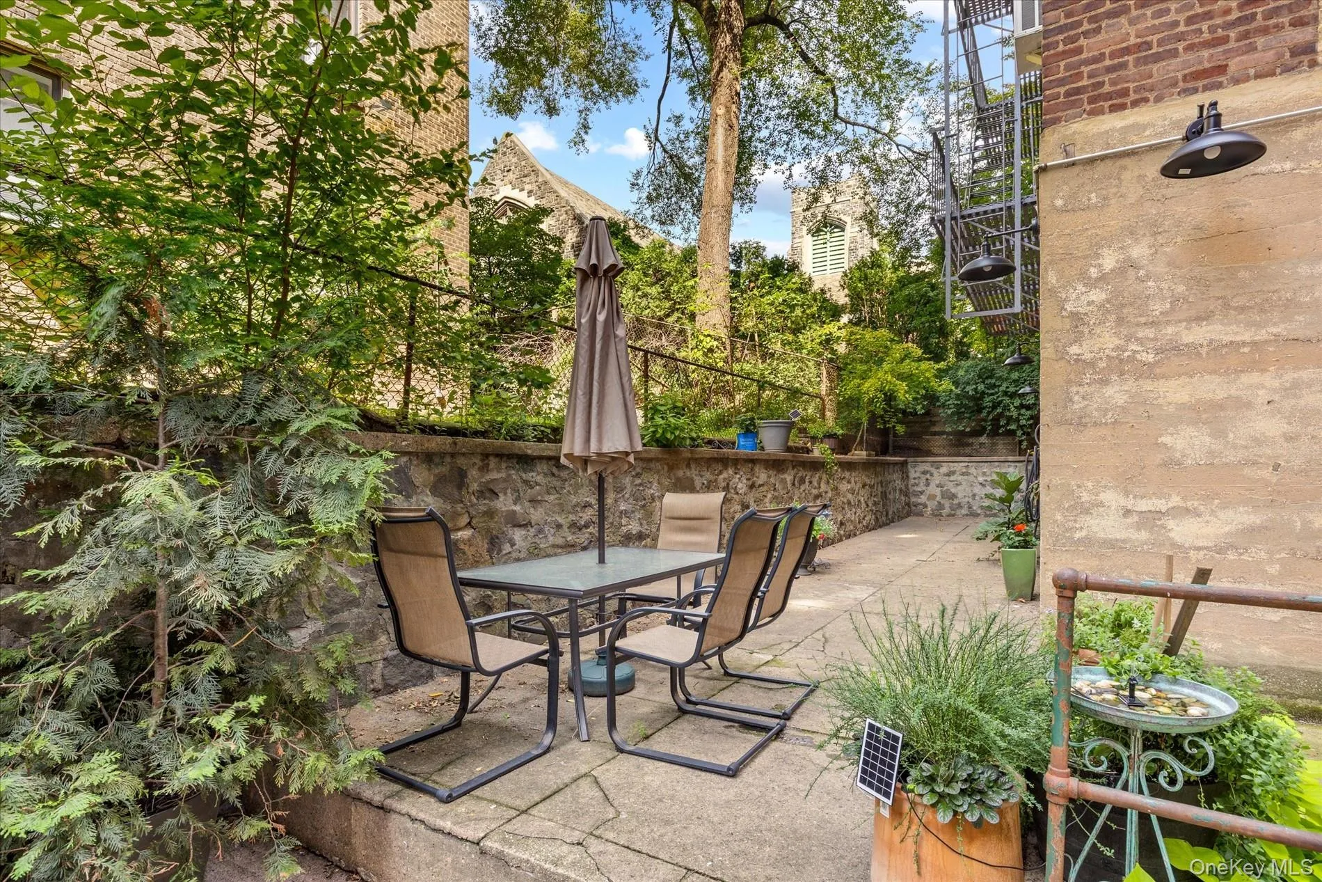 Private outdoor Private outdoor