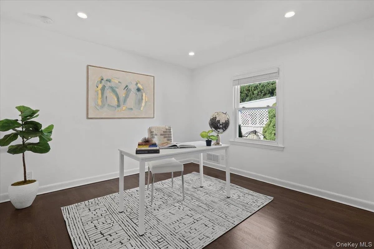 First floor room can be office or bedroom. First floor room can be office or bedroom.